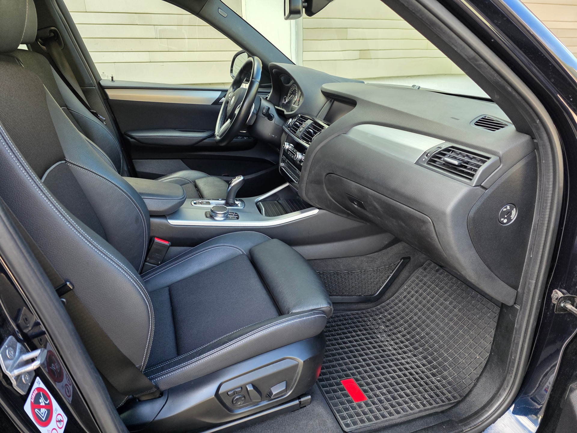 BMW X4 M 40i Steptronic-image-23