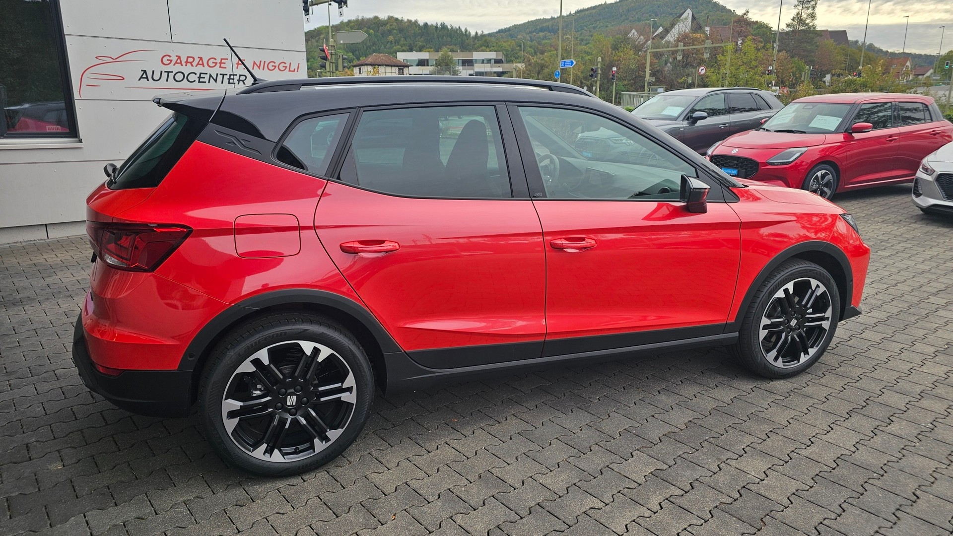 SEAT Arona 1.5 Eco TSI FR DSG-image-5