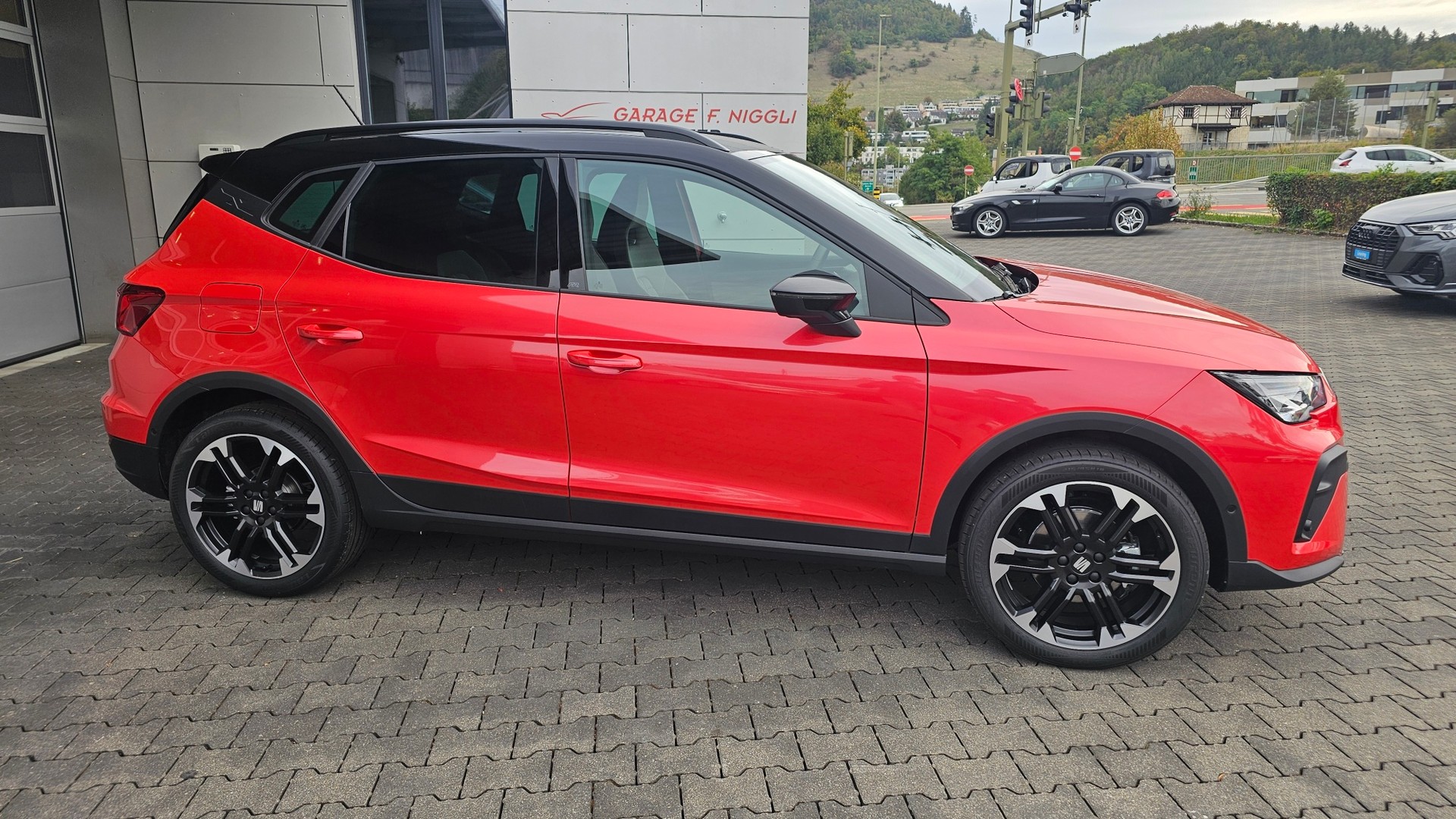 SEAT Arona 1.5 Eco TSI FR DSG-image-3