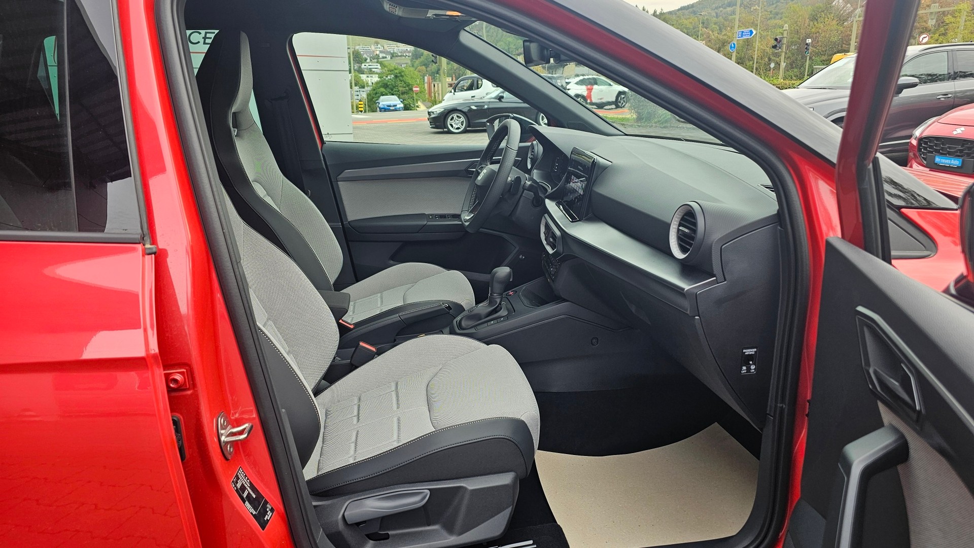 SEAT Arona 1.5 Eco TSI FR DSG-image-20