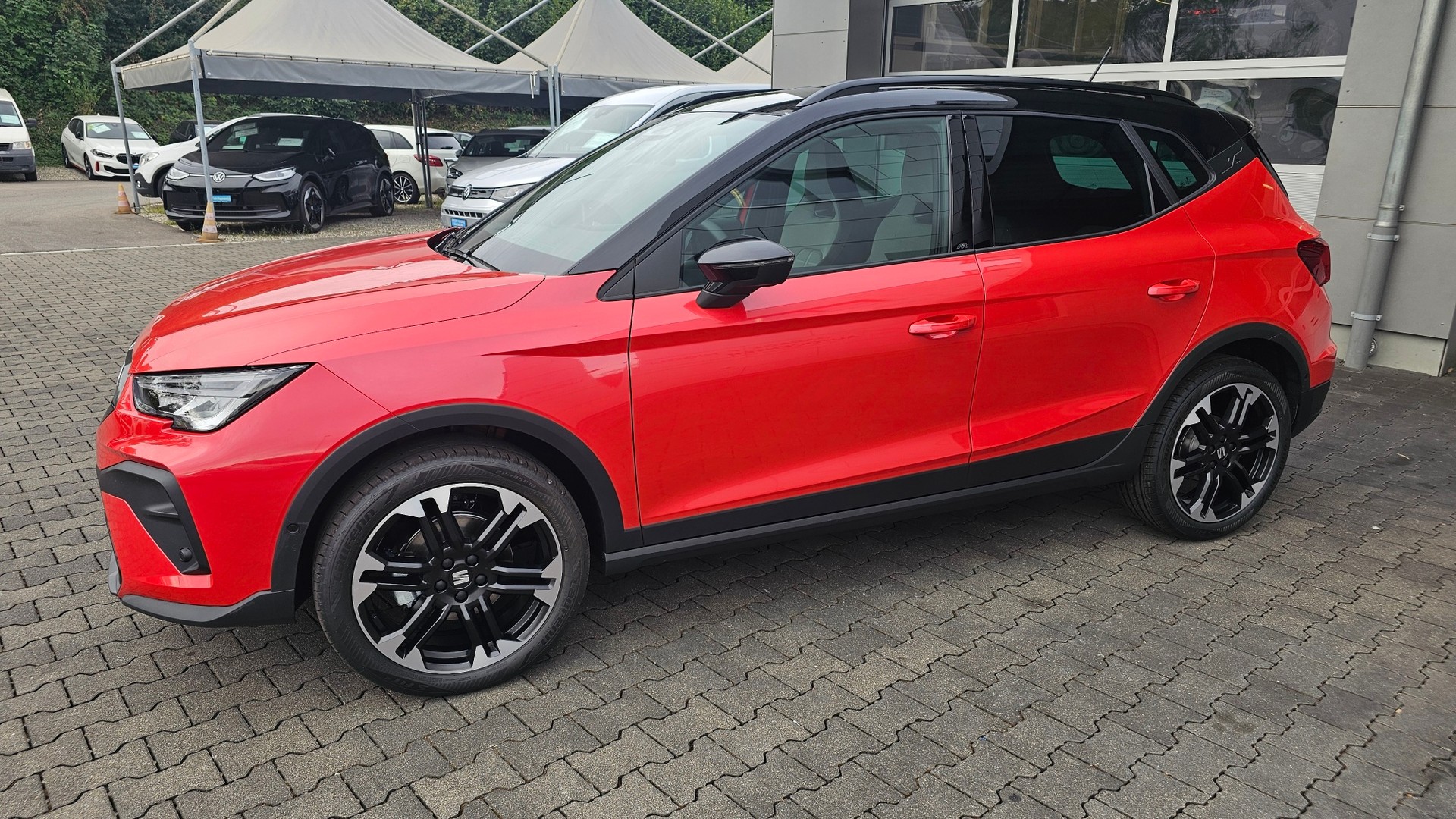SEAT Arona 1.5 Eco TSI FR DSG-image-15