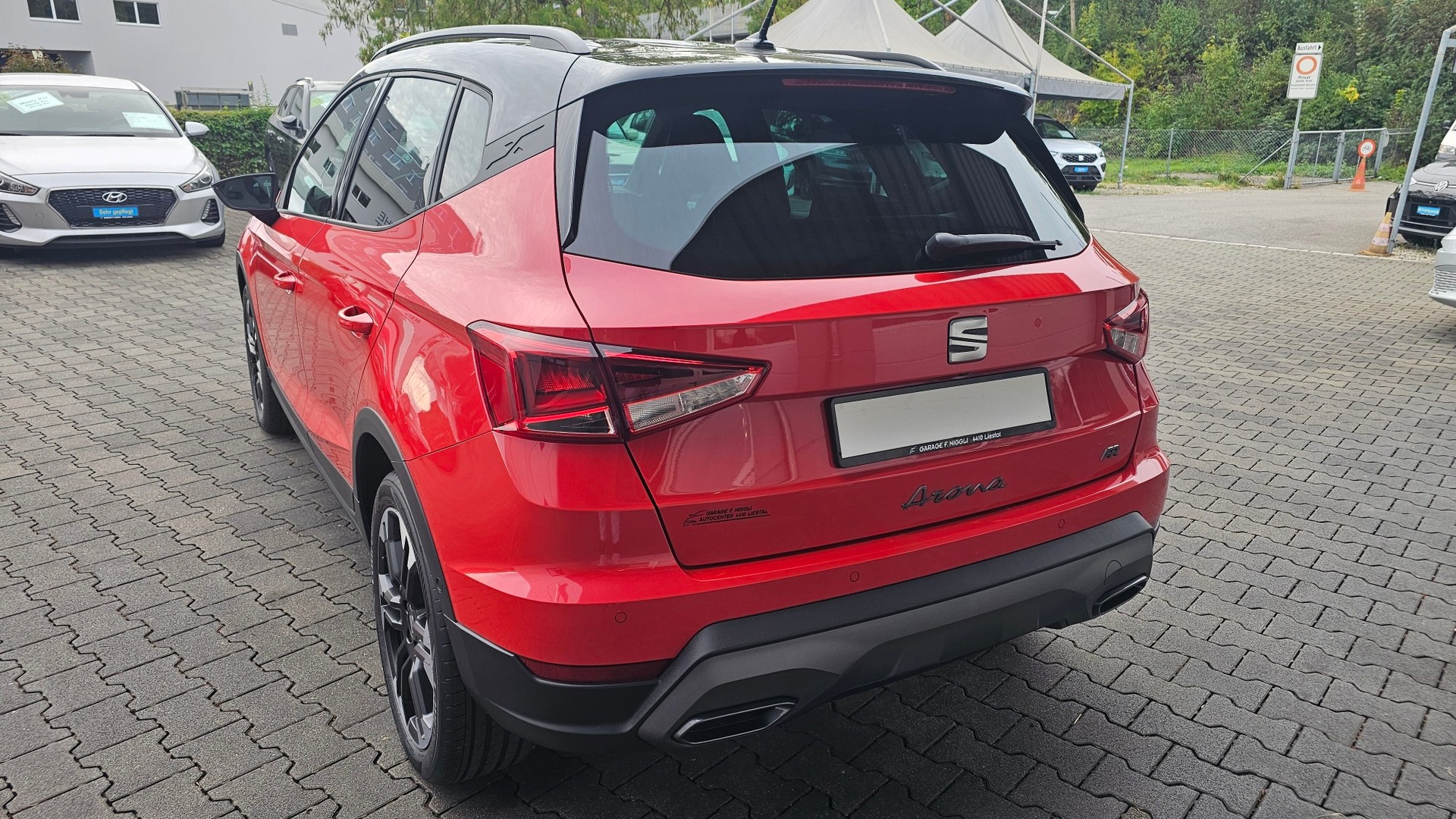 SEAT Arona 1.5 Eco TSI FR DSG-image-10