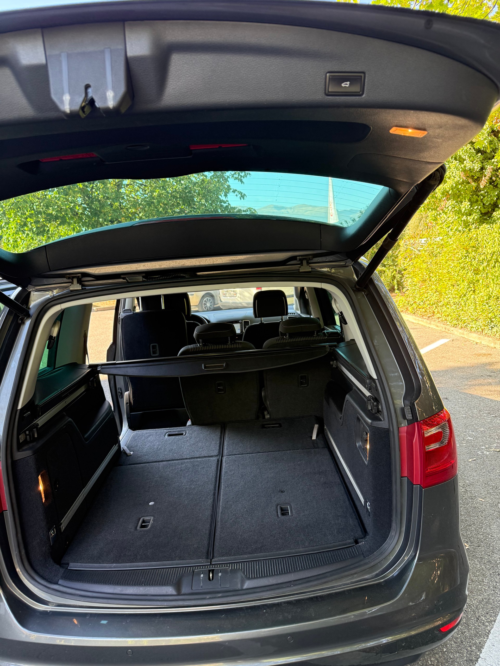SEAT Alhambra 2.0 TDI E_Ecomotive Style-image-9