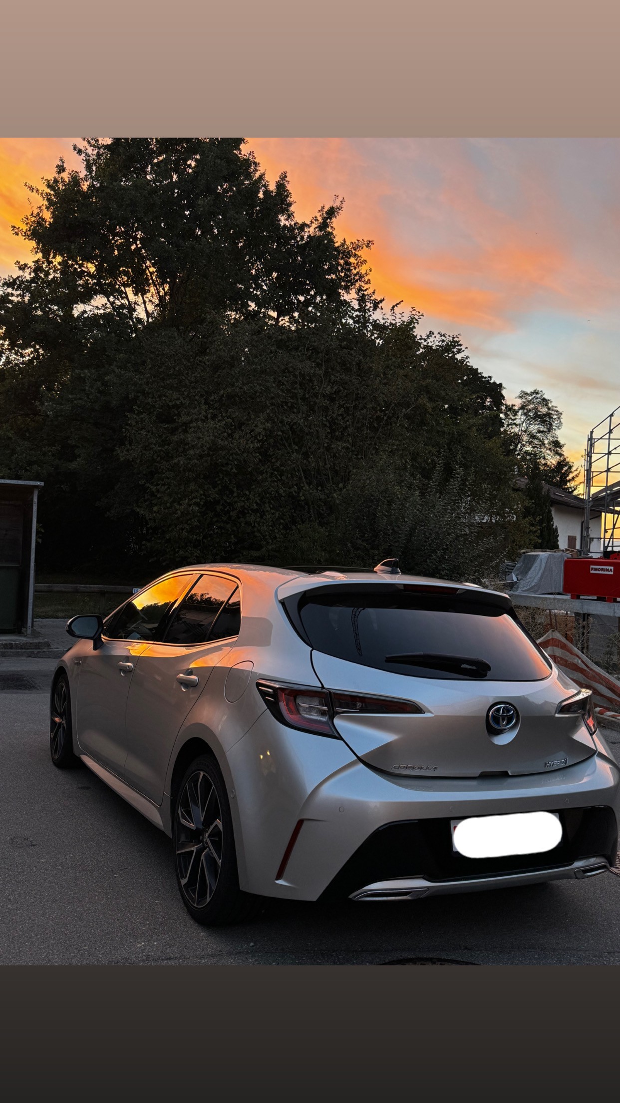 TOYOTA 2.0 HSD Premium-image-2