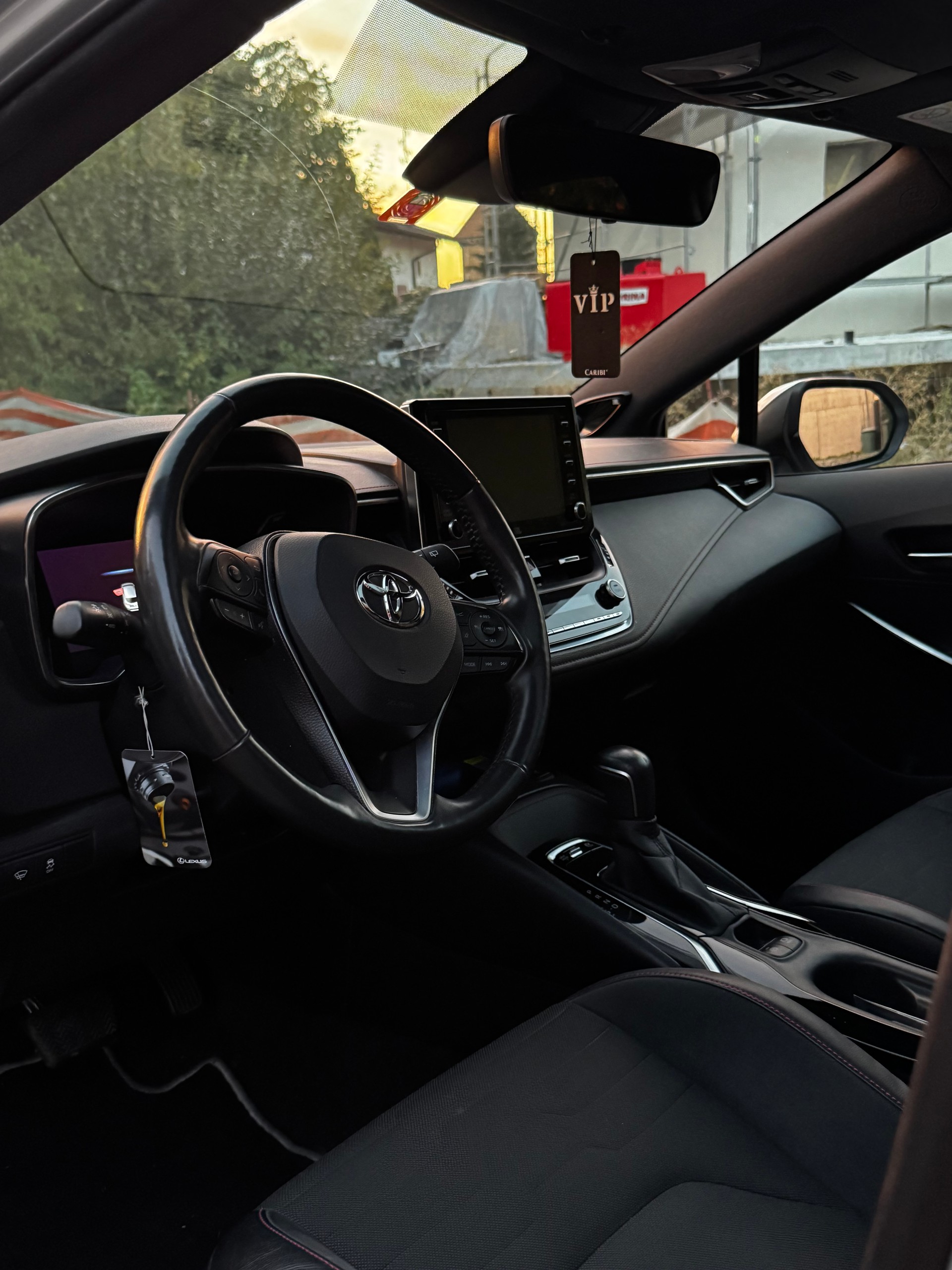 TOYOTA 2.0 HSD Premium-image-3