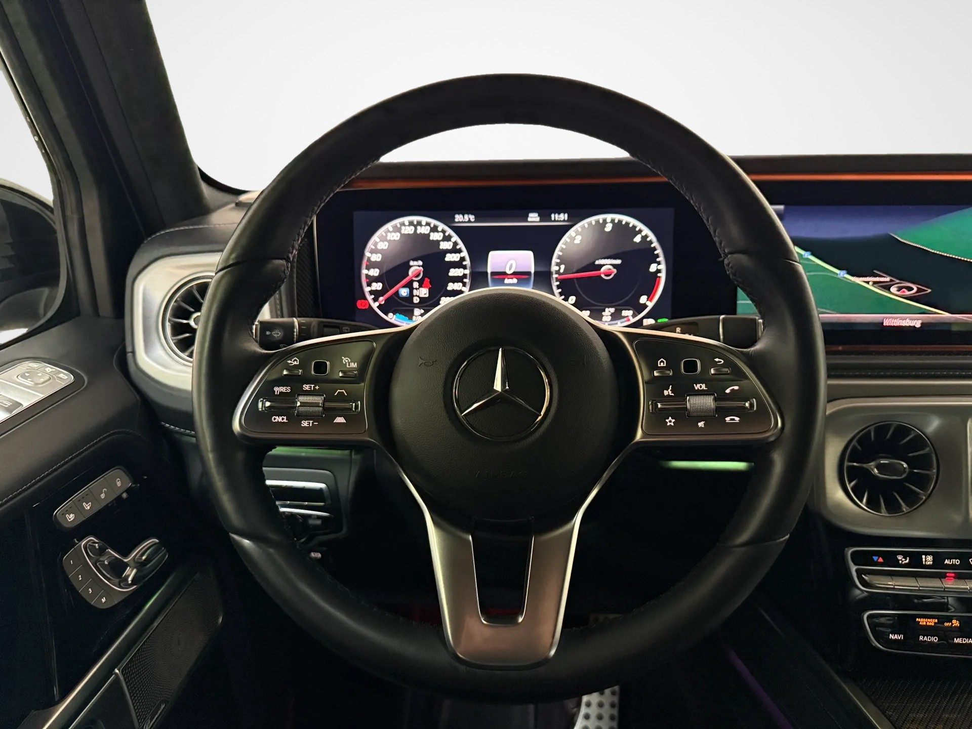MERCEDES-BENZ G 400 d AMG Line 9G-Tronic-image-20