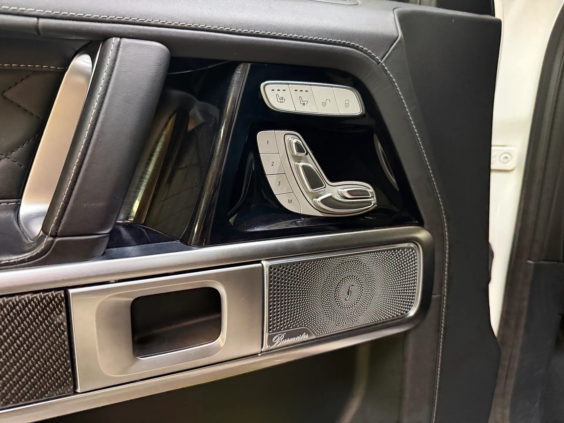MERCEDES-BENZ G 400 d AMG Line 9G-Tronic-image-18