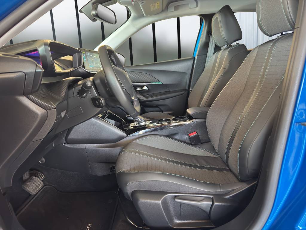 PEUGEOT 2008 e Allure Pack-image-7