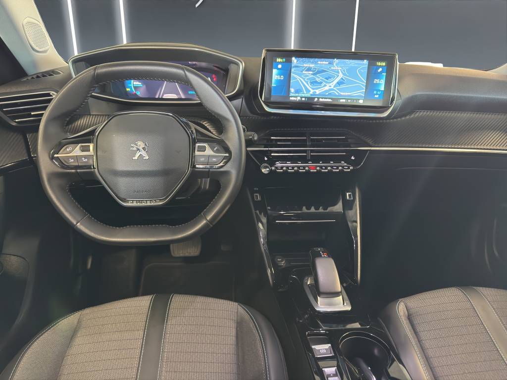 PEUGEOT 2008 e Allure Pack-image-5