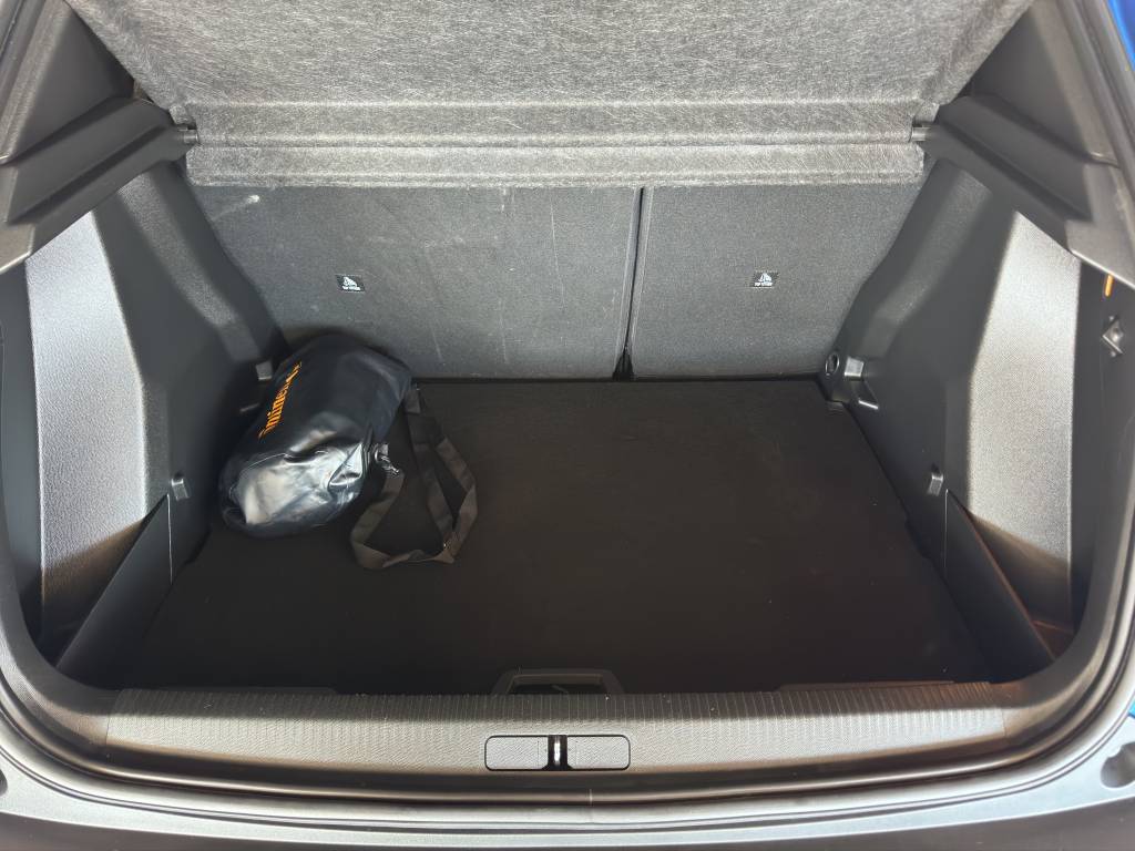PEUGEOT 2008 e Allure Pack-image-11