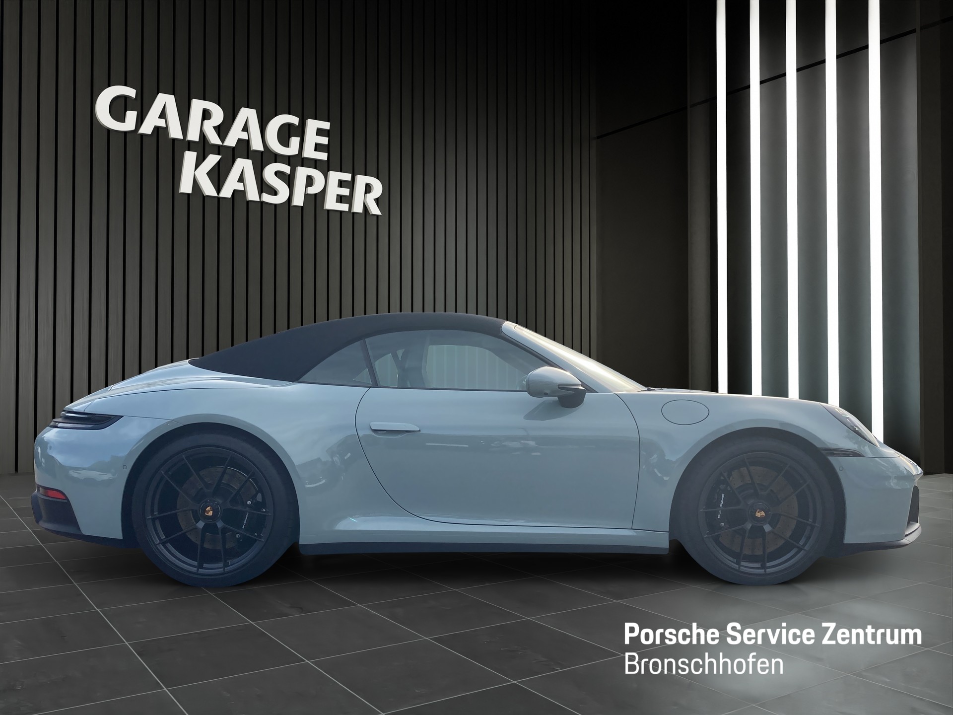 PORSCHE 911 Cabriolet-image-5
