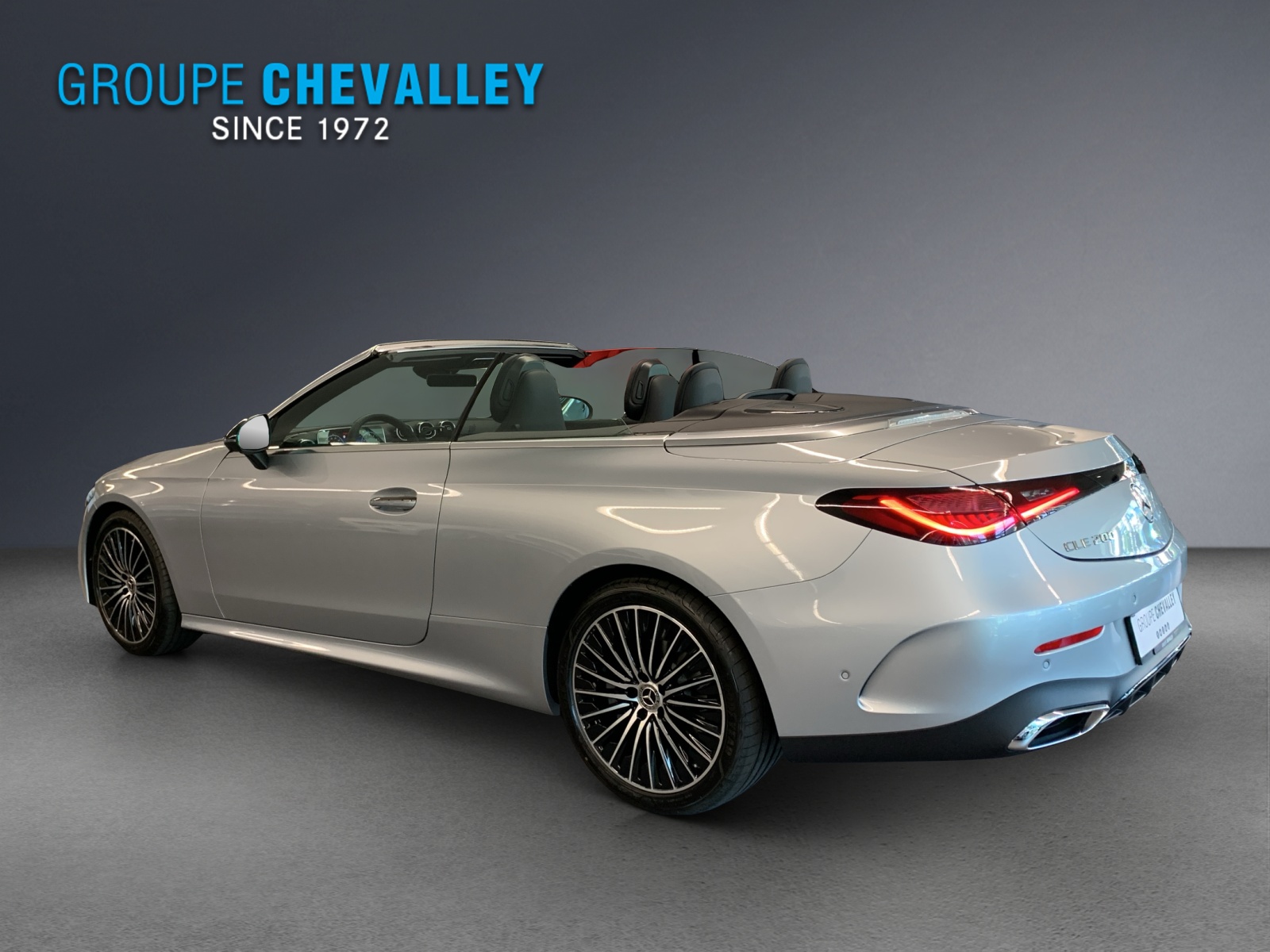 MERCEDES-BENZ CLE 200 Cabrio 4M-image-3