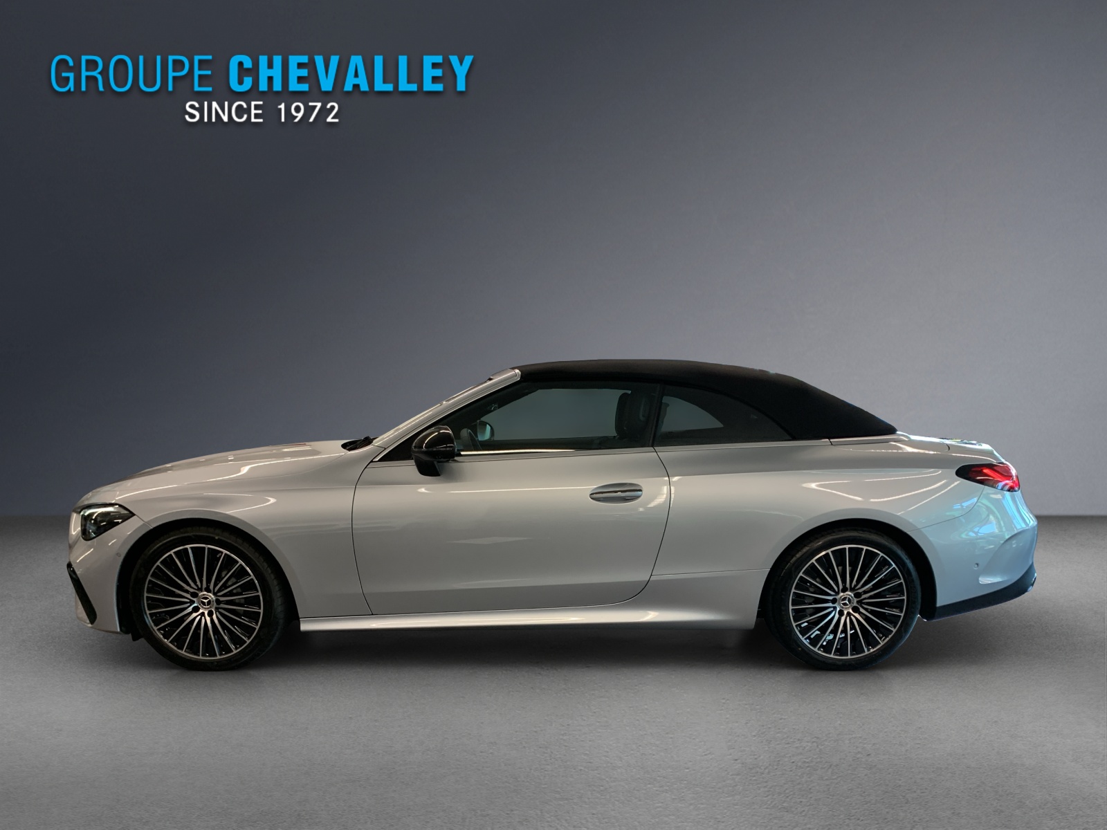 MERCEDES-BENZ CLE 200 Cabrio 4M-image-2