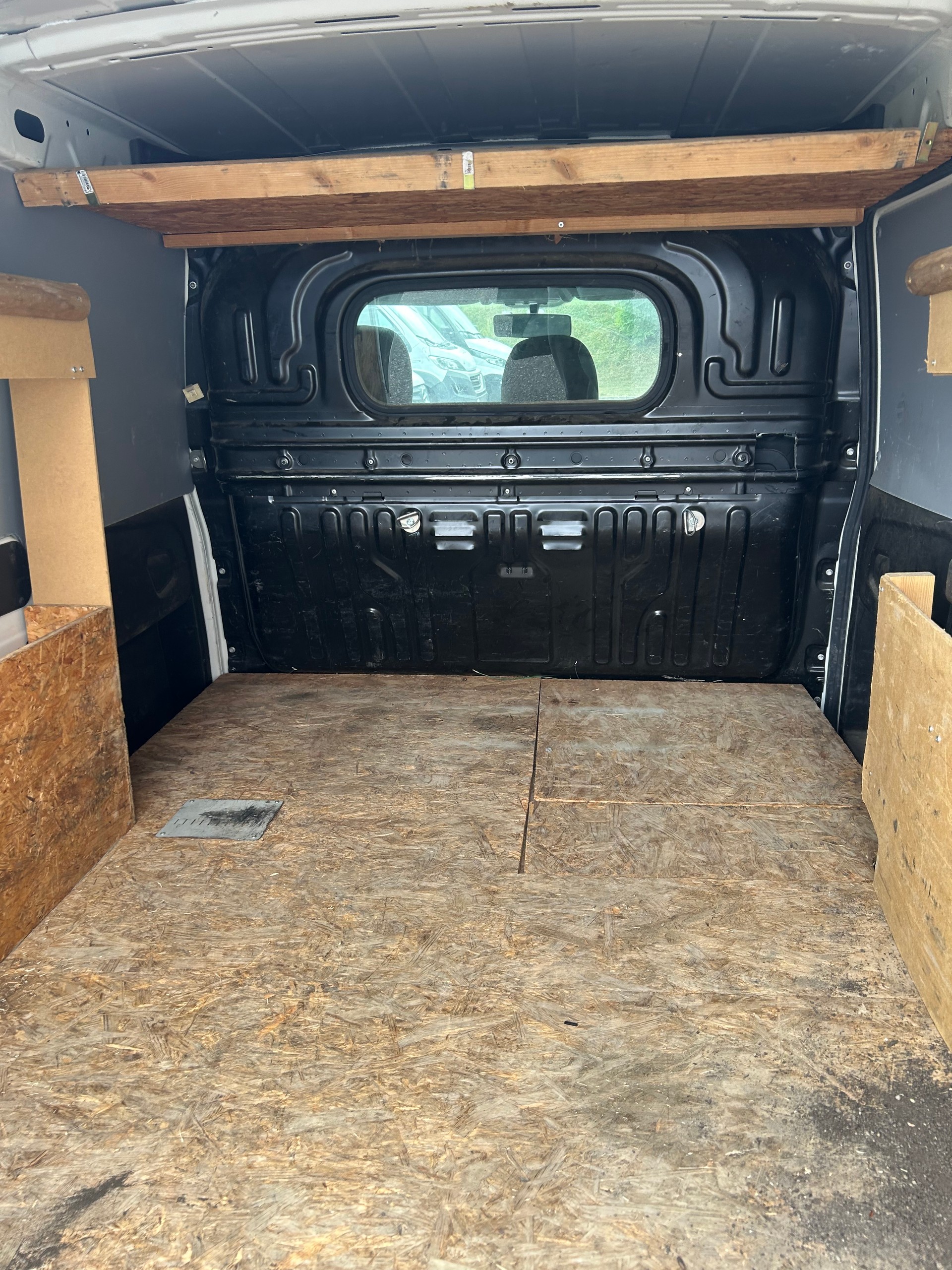 FIAT Doblò 1.4 MPI Cargo Swiss-image-4