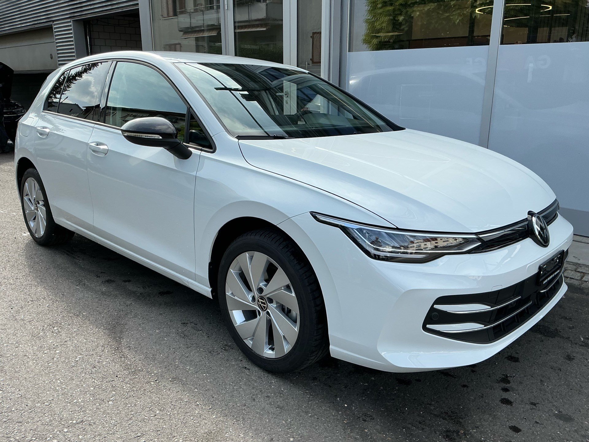 VW Golf 1.5 TSI eHYBRID 204 PS ENERGY *** ANHÄNGERKUPPLUNG & SIDE ASSIST ***-image-2