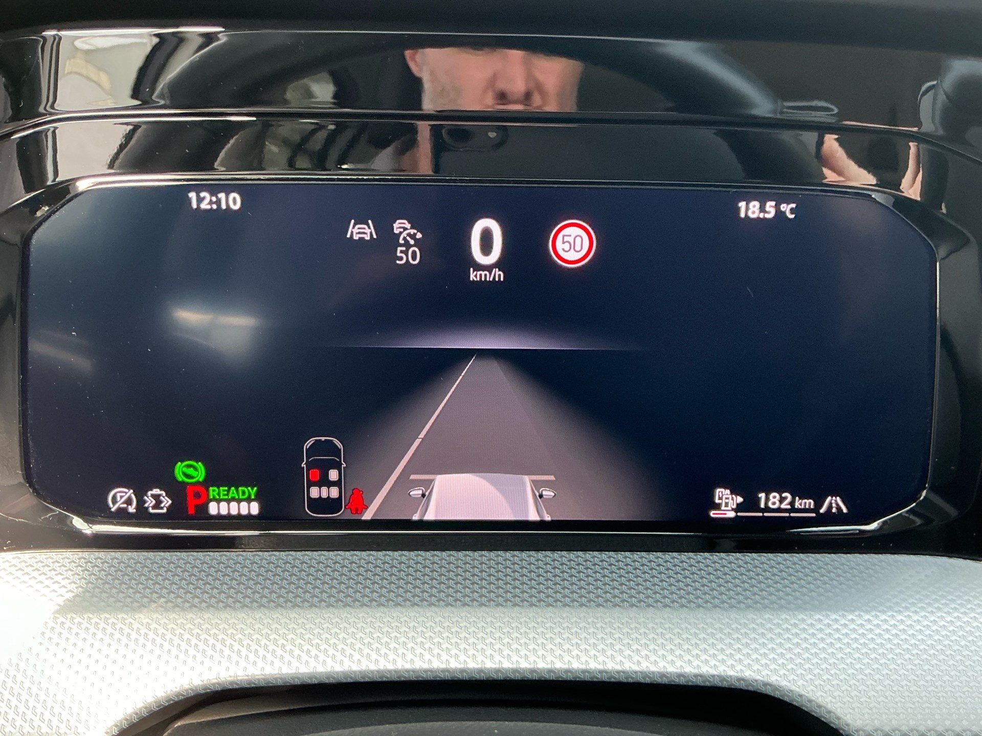VW Golf 1.5 TSI eHYBRID 204 PS ENERGY *** ANHÄNGERKUPPLUNG & SIDE ASSIST ***-image-10