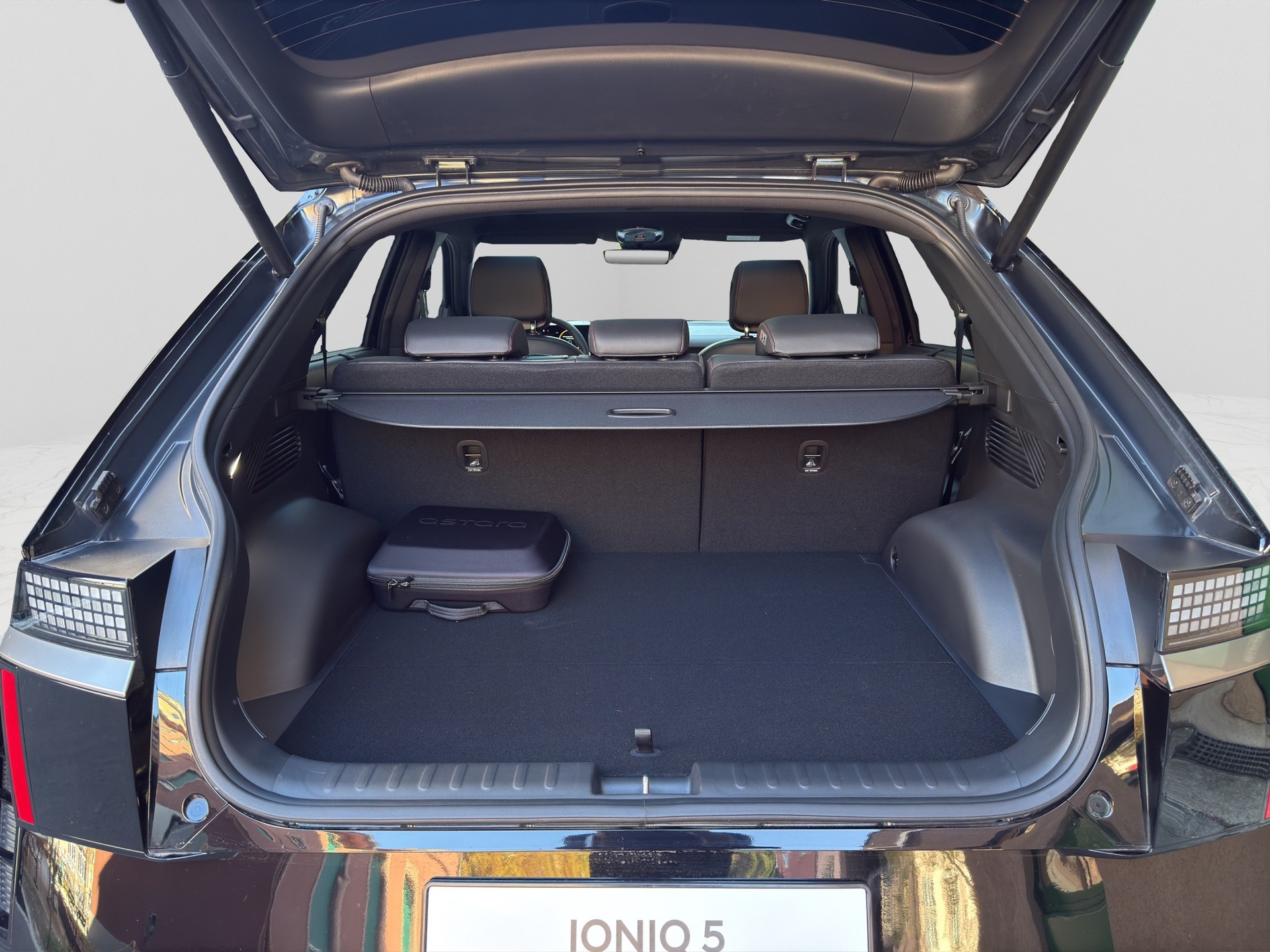 HYUNDAI Ioniq 5 N Line 84kWh 4WD-image-23