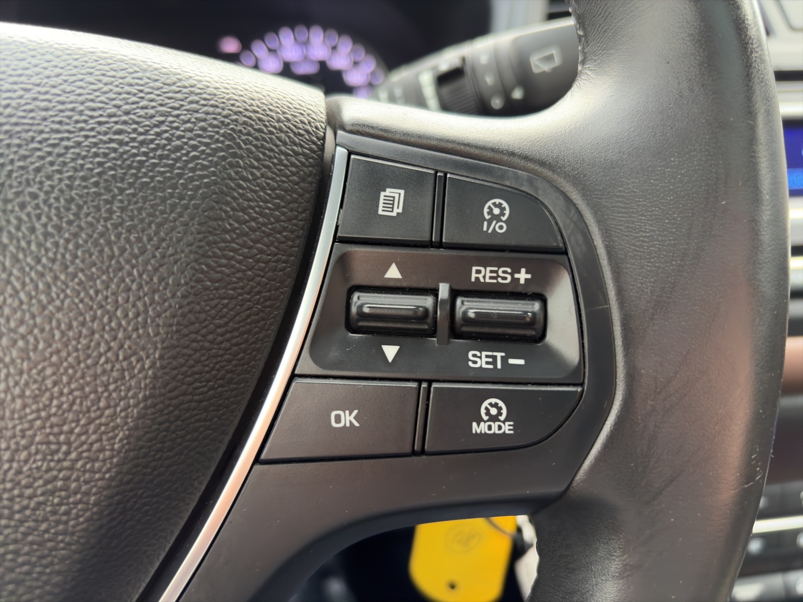 HYUNDAI i20 1.4 Launch Plus-image-17