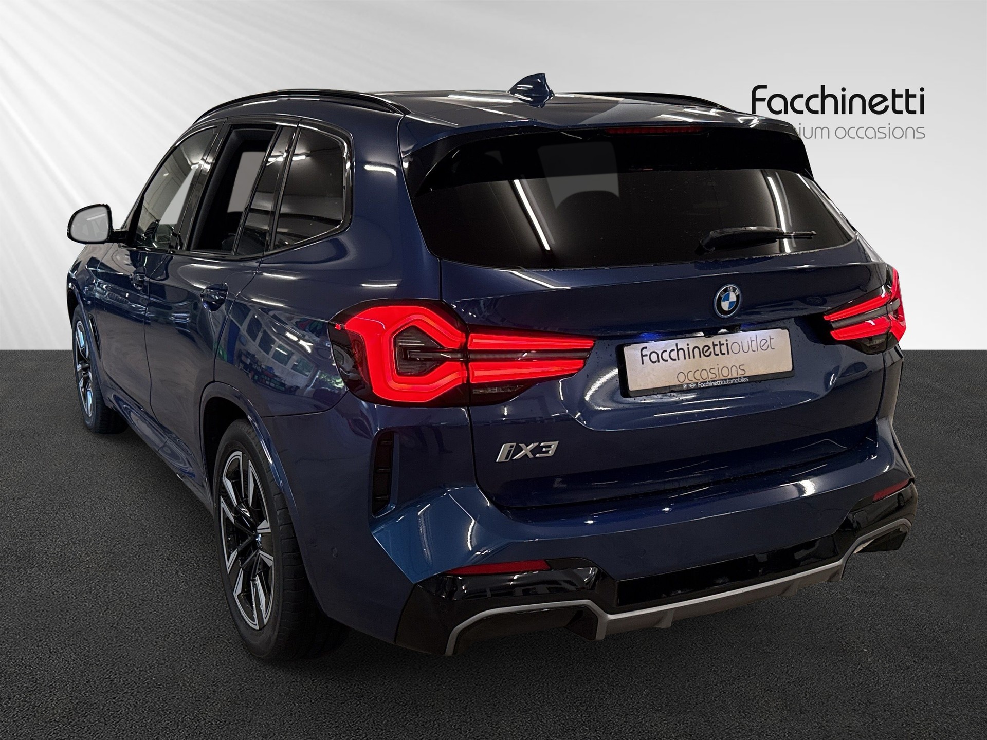 BMW iX3 Impressive-image-2