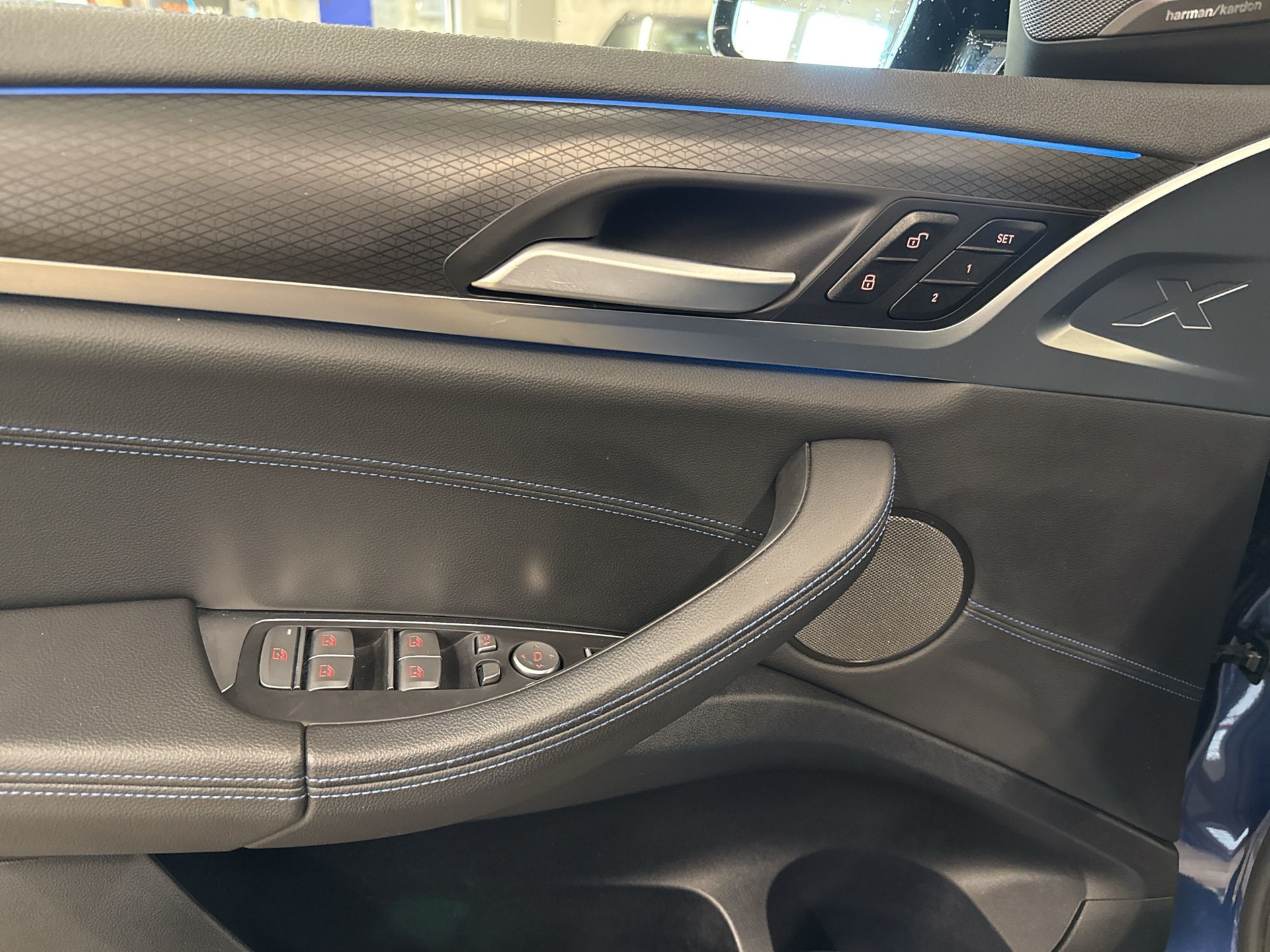 BMW iX3 Impressive-image-16