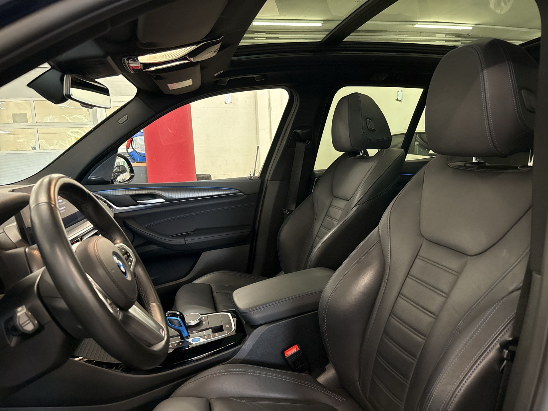BMW iX3 Impressive-image-9