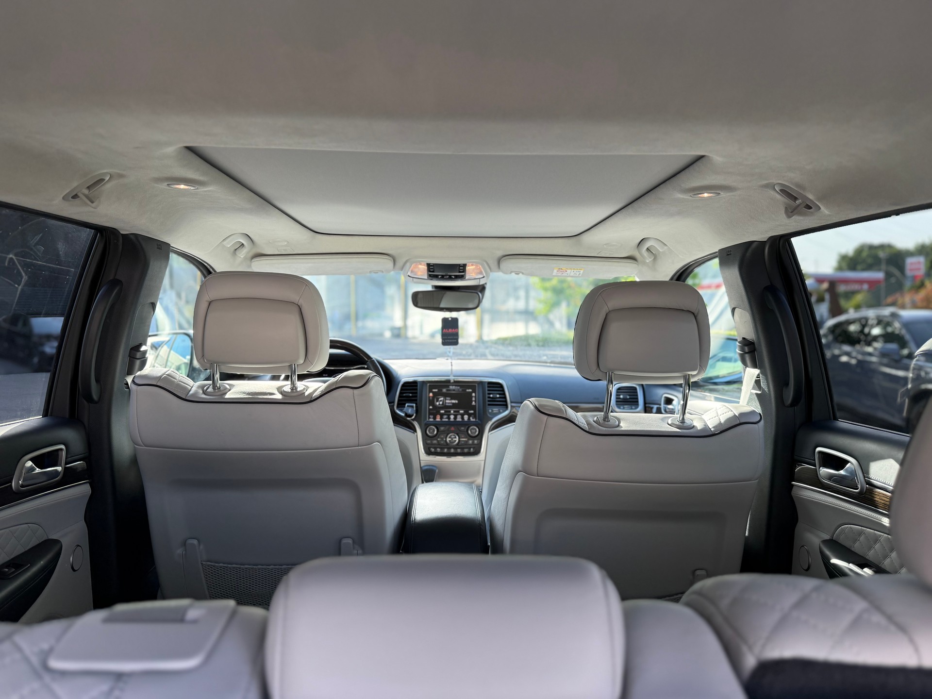 JEEP Grand Cherokee 3.0 CRD 250 Summit-image-10