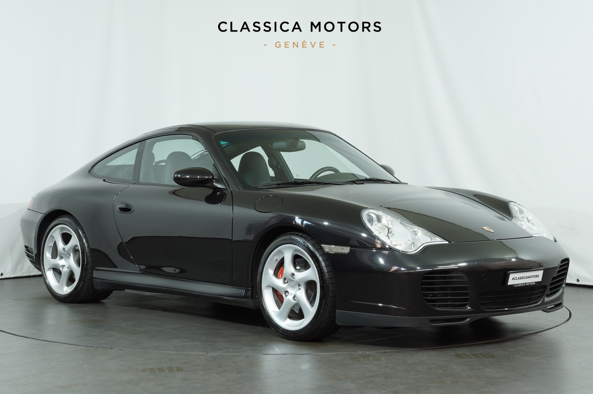 PORSCHE 911 Carrera 4 S-image-1
