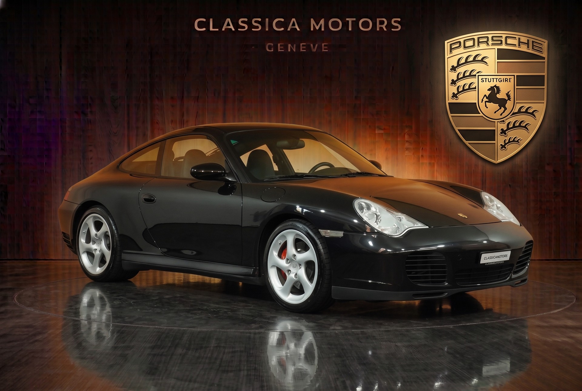 PORSCHE 911 Carrera 4 S-image-0