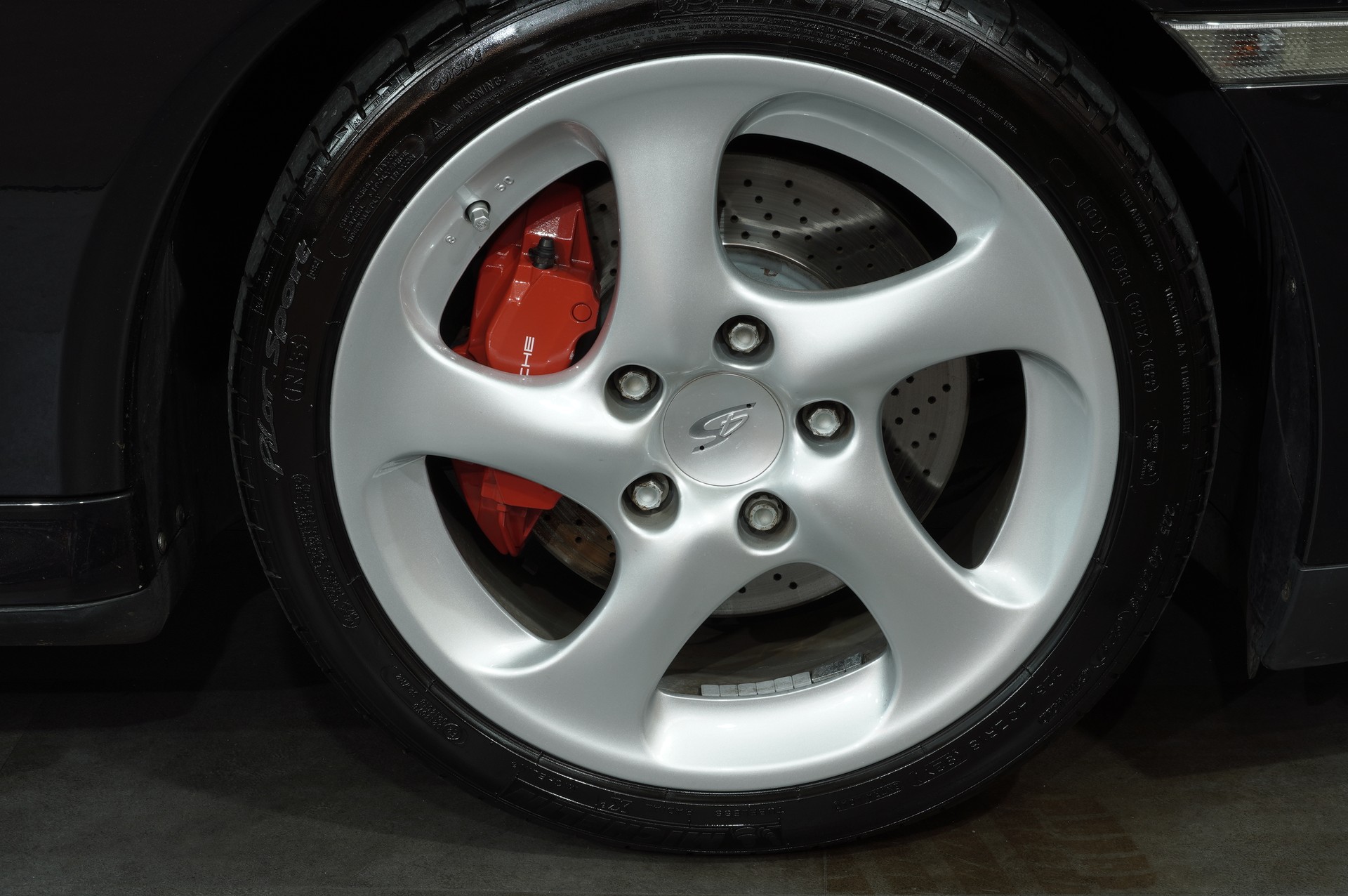 PORSCHE 911 Carrera 4 S-image-13