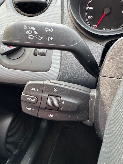 SEAT Ibiza 1.2 Entry-image-13