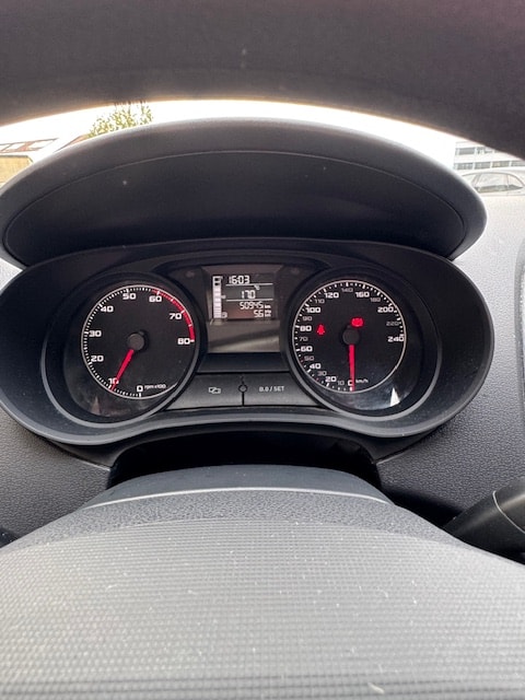 SEAT Ibiza 1.2 Entry-image-9