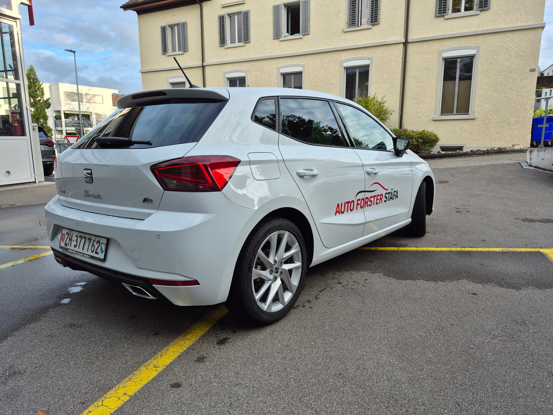 SEAT Ibiza 1.5 EcoTSI FR DSG-image-2