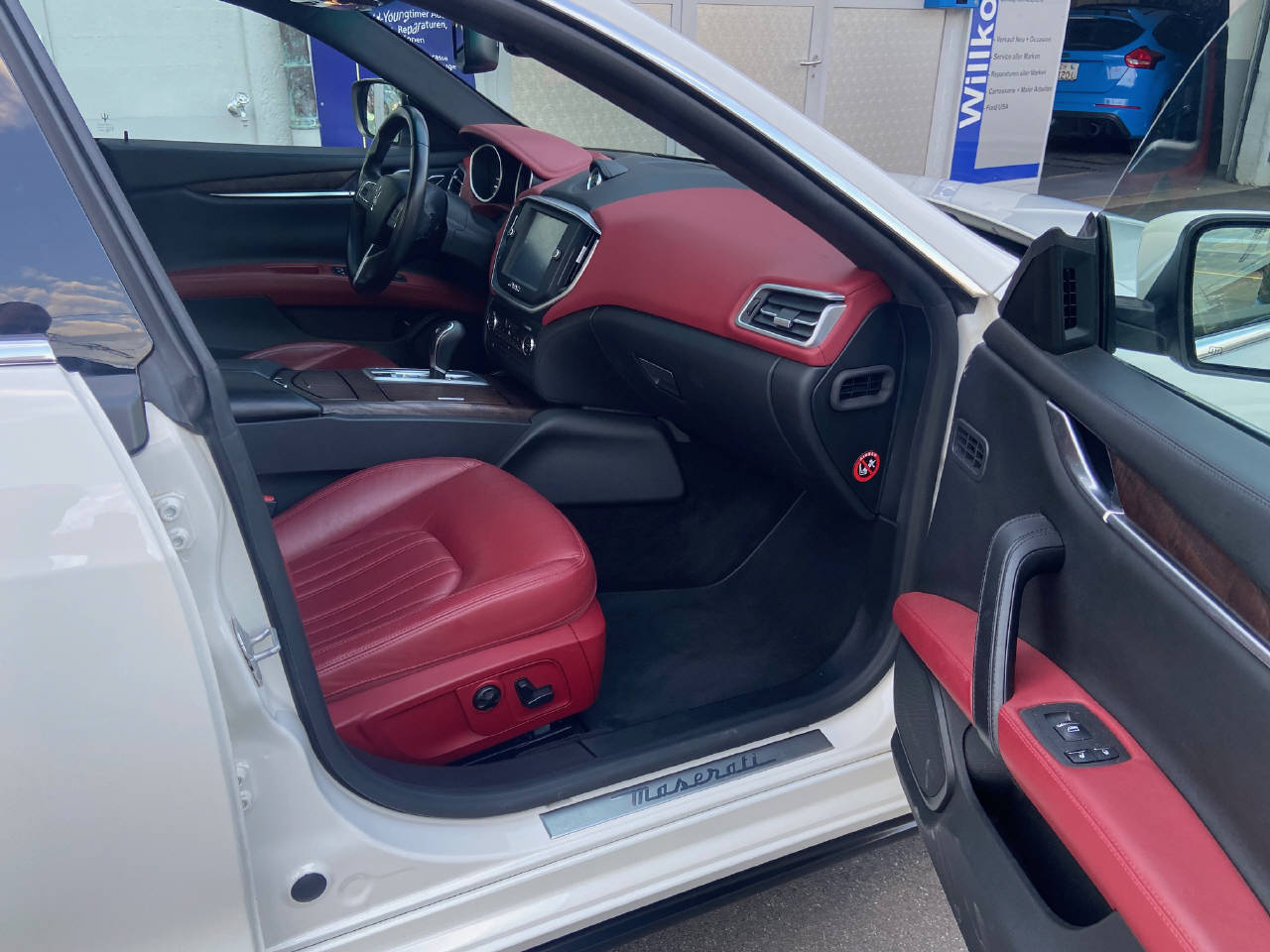 MASERATI Ghibli 3.0 V6-image-10