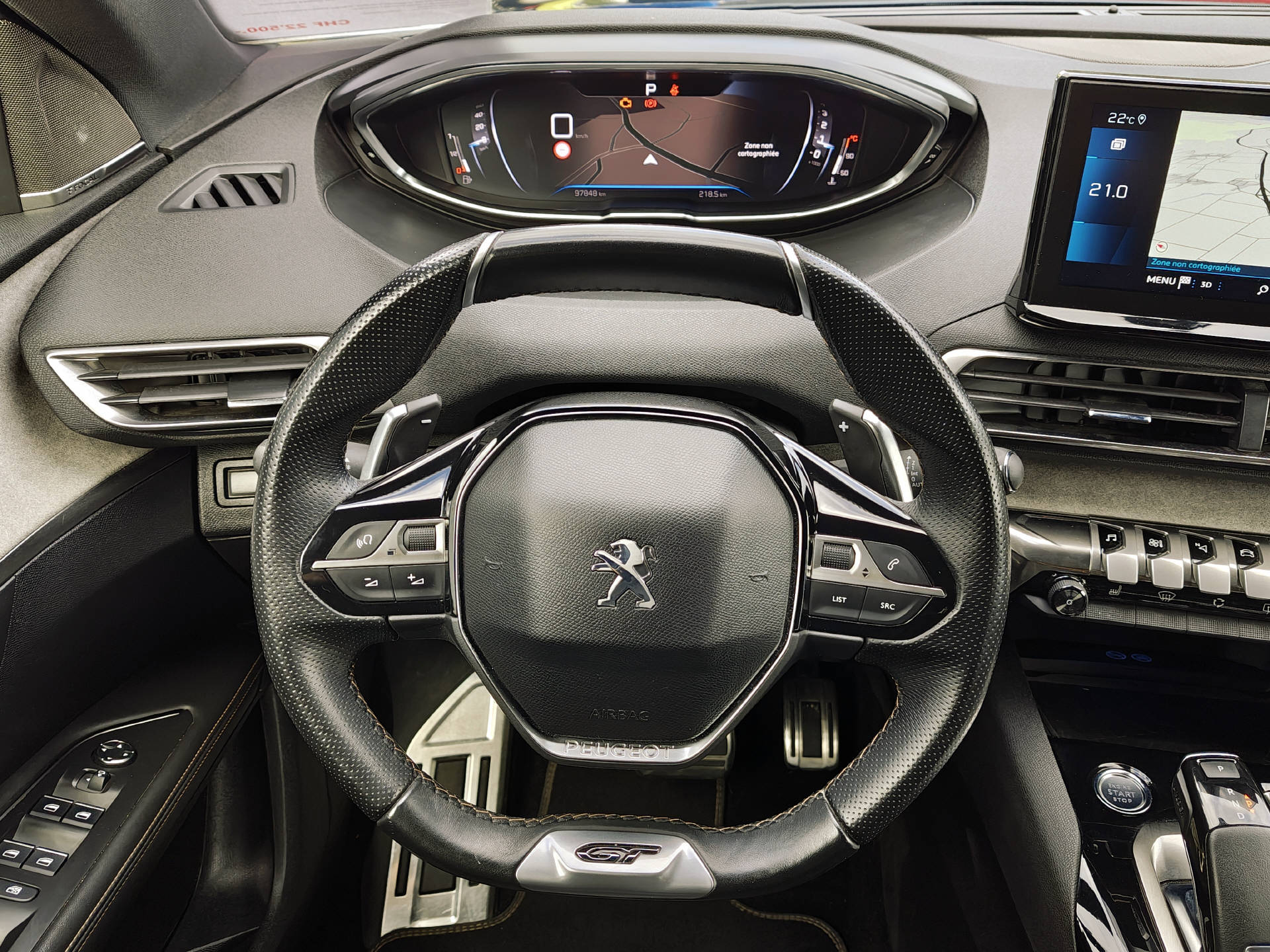 PEUGEOT 5008 GT Pack Mountain Edition-image-14