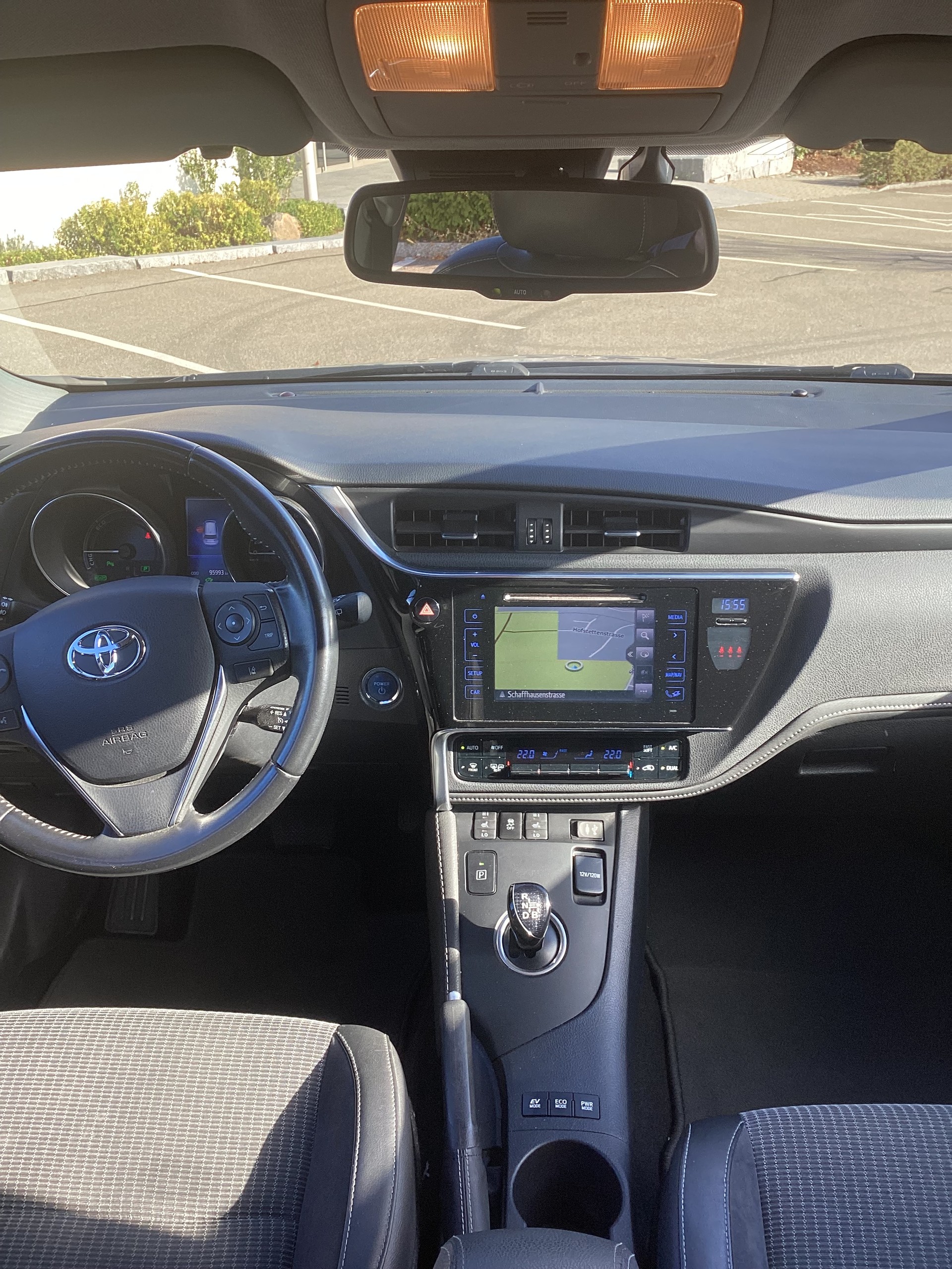 TOYOTA 1.8 HSD Sol-image-3