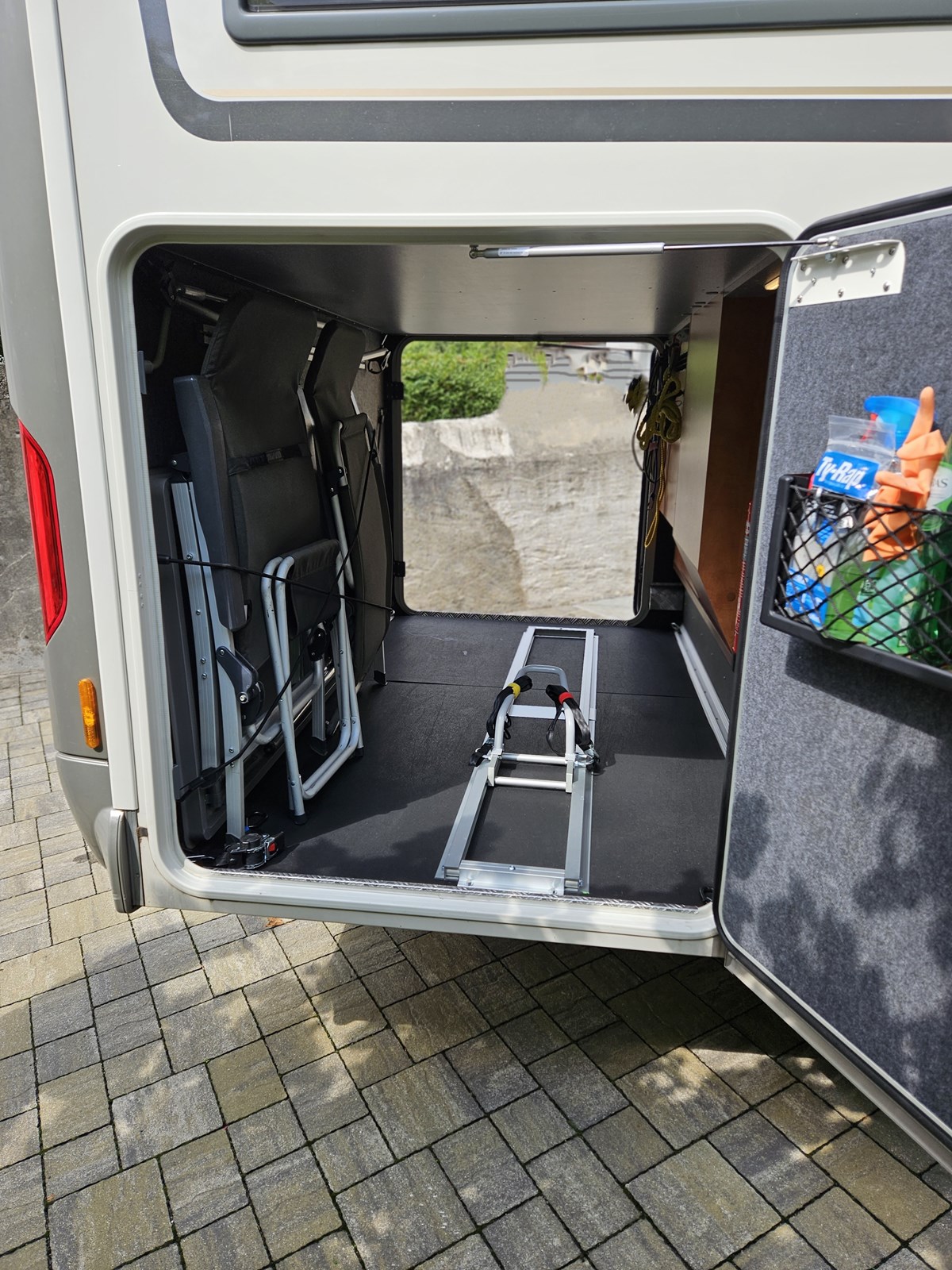 CARTHAGO Carthago Chic C-Line I 4.9 180 PS | ALDE | E&P | Automatik | Top Zustand-image-16