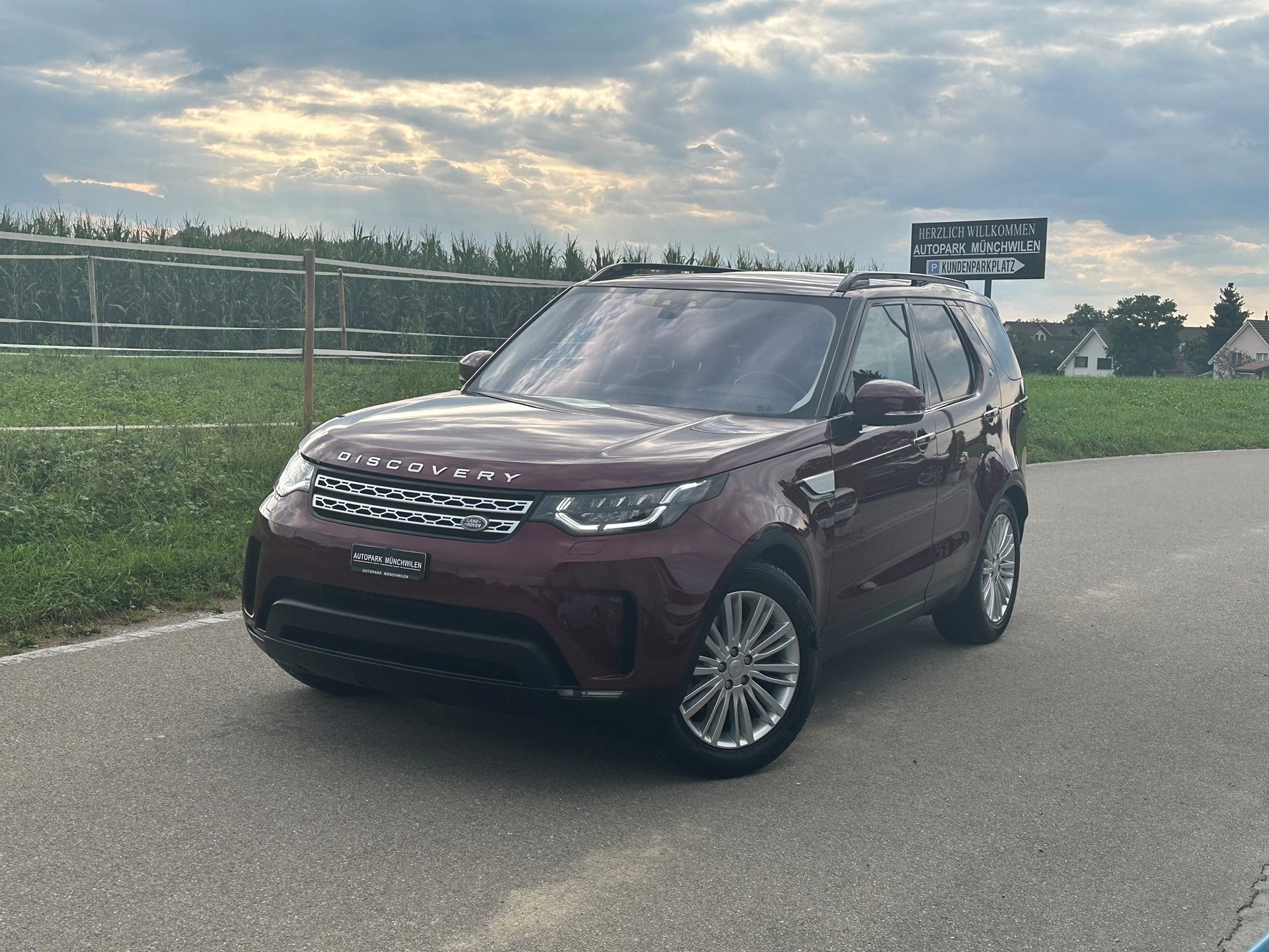 LAND ROVER Discovery 2.0 SD4 HSE Automatic-image-0