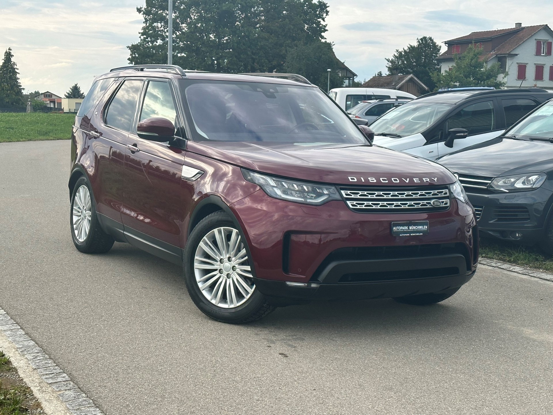 LAND ROVER Discovery 2.0 SD4 HSE Automatic-image-1