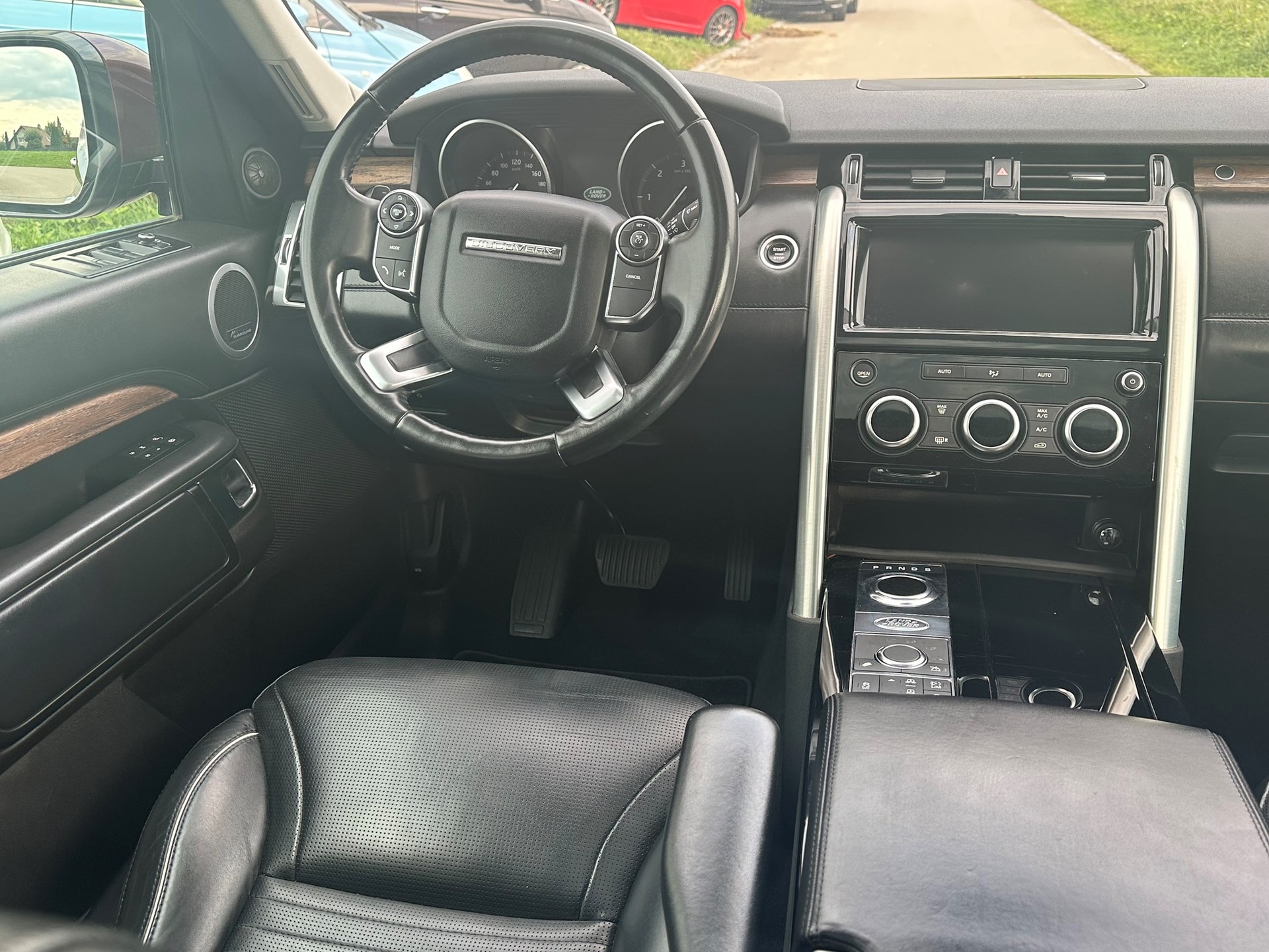 LAND ROVER Discovery 2.0 SD4 HSE Automatic-image-7