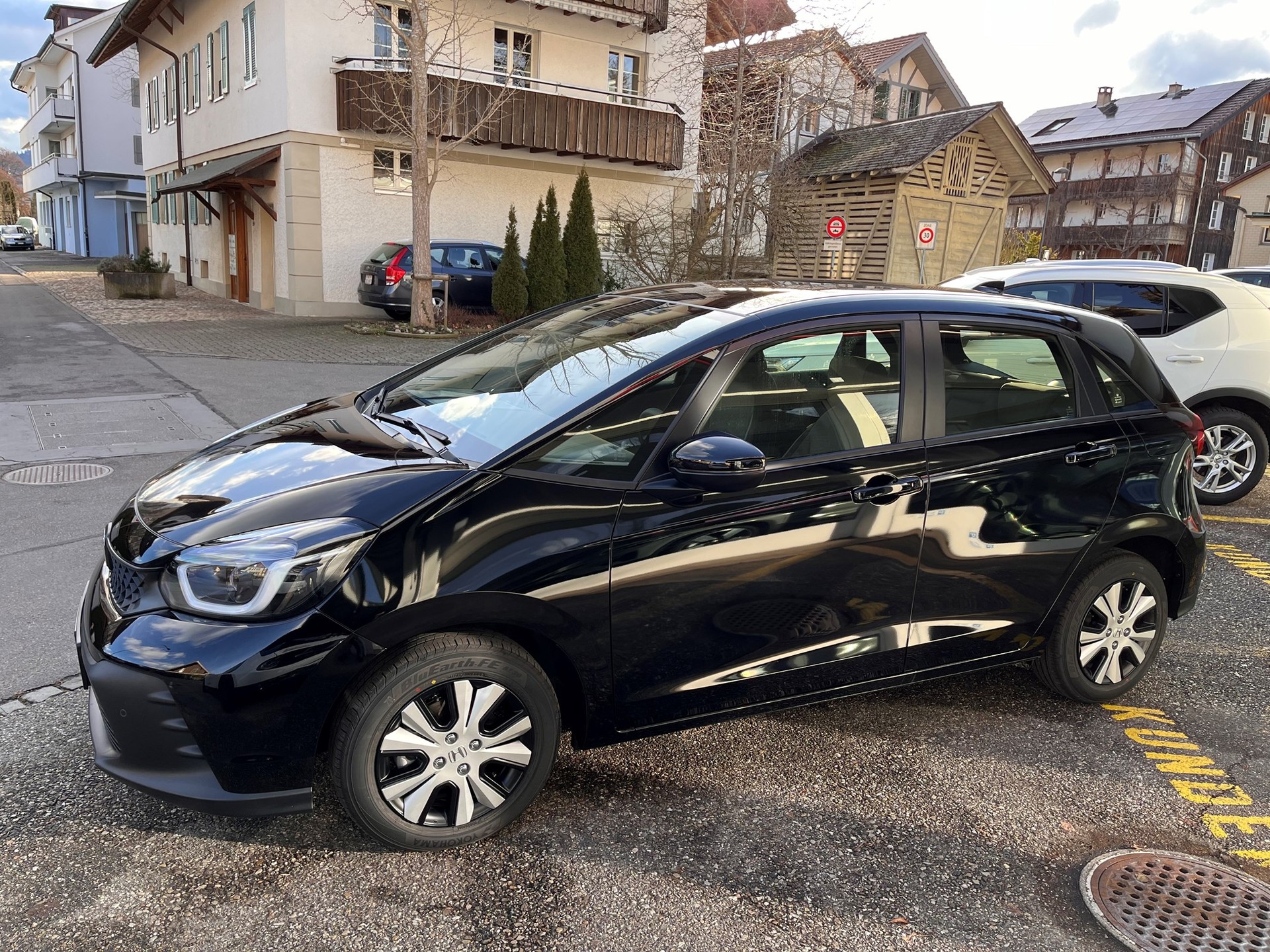 HONDA Jazz 1.5i-MMD Elegance E-CVT-image-4