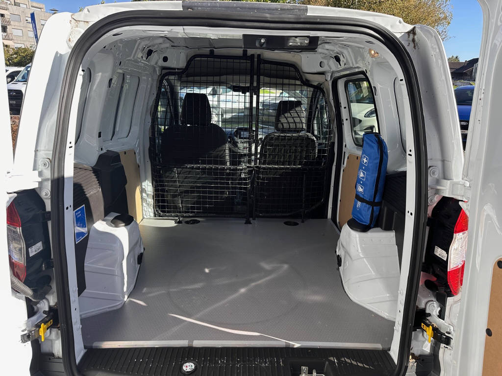 FORD Transit Courier Van 1.0 EcoB Trend-image-4