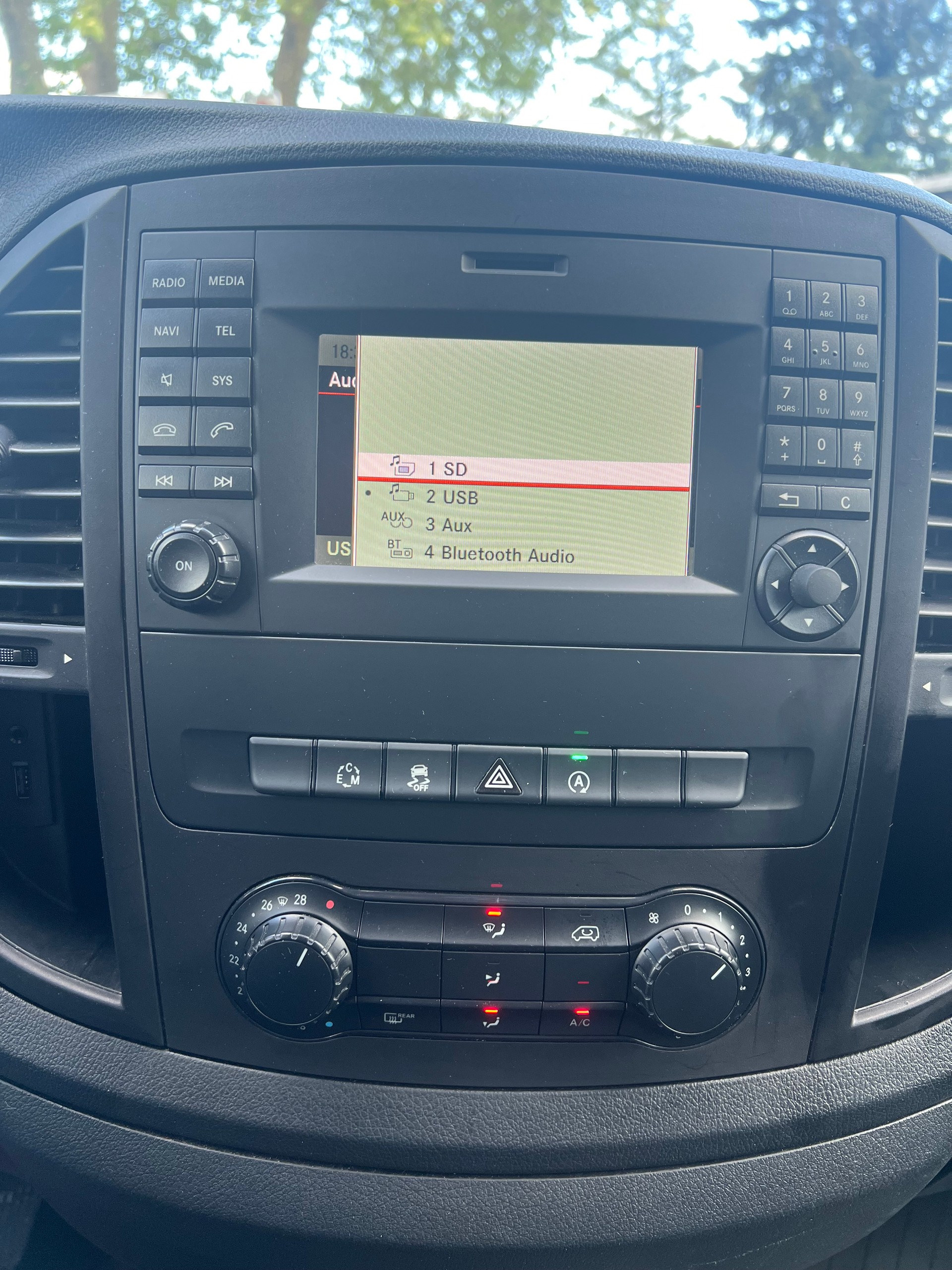 MERCEDES-BENZ Vito 119 BlueTEC L 4Matic 7G-Tronic Euro 6-image-9