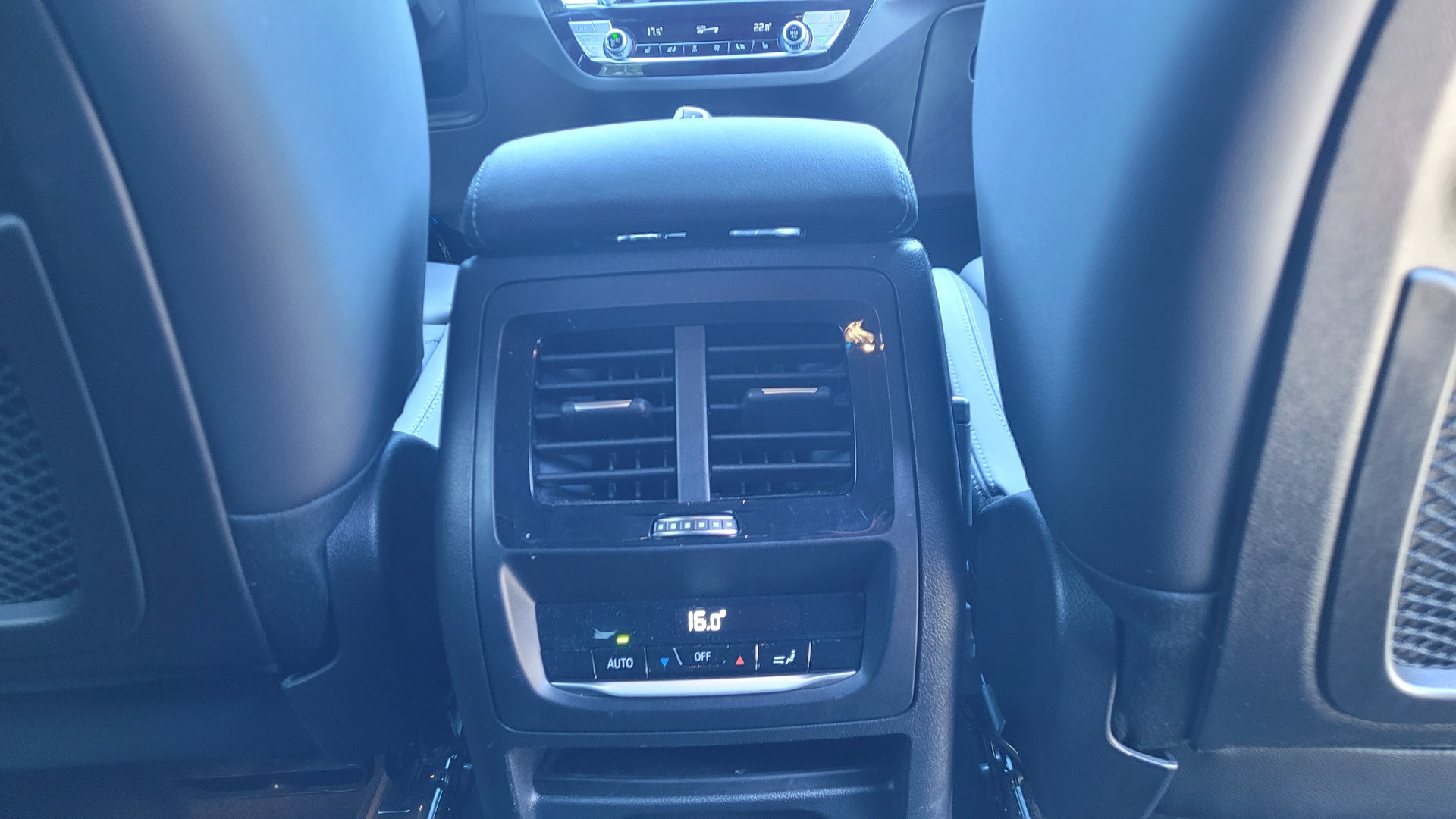 BMW X3 xDrive 30e Pure M Sport-image-11
