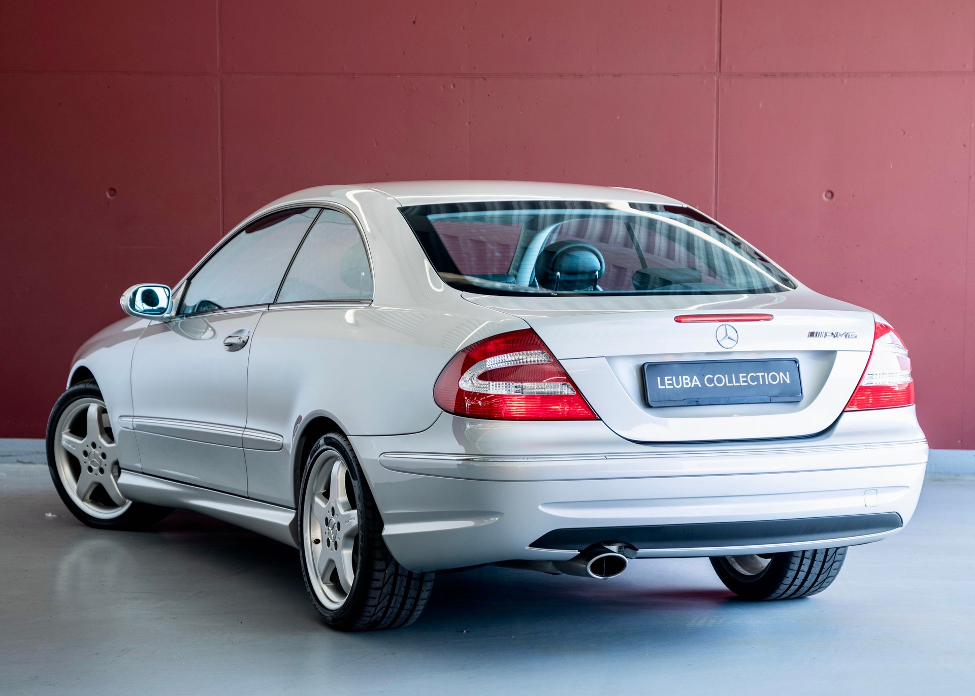 MERCEDES-BENZ CLK 500 AMG Styling Package (2nd hand, full Mercedes history)-showroom-element-1