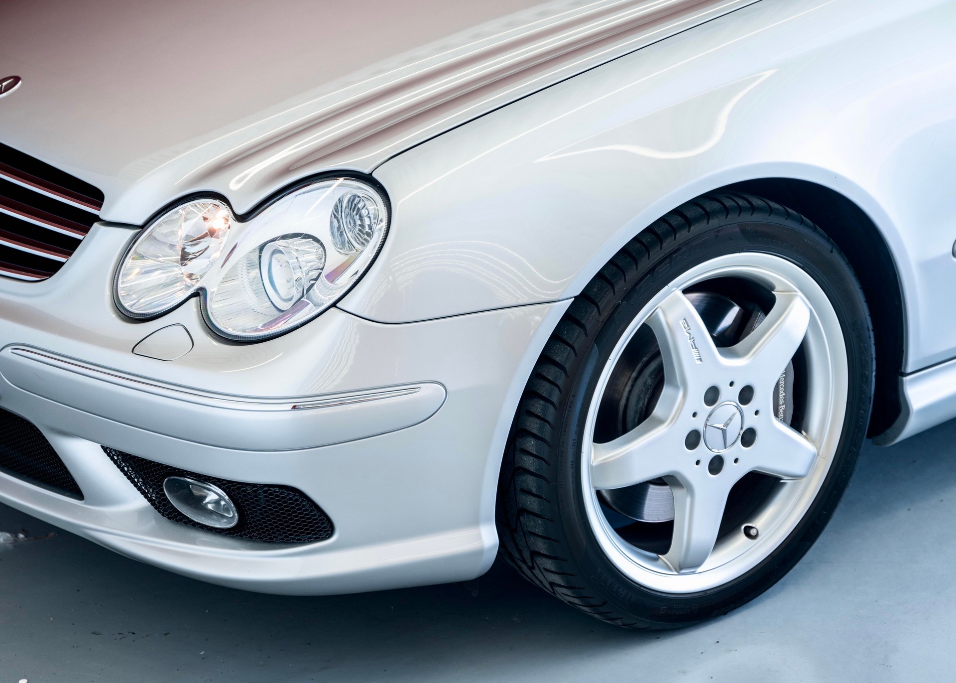 MERCEDES-BENZ CLK 500 AMG Styling Package (2nd hand, full Mercedes history)-image-13
