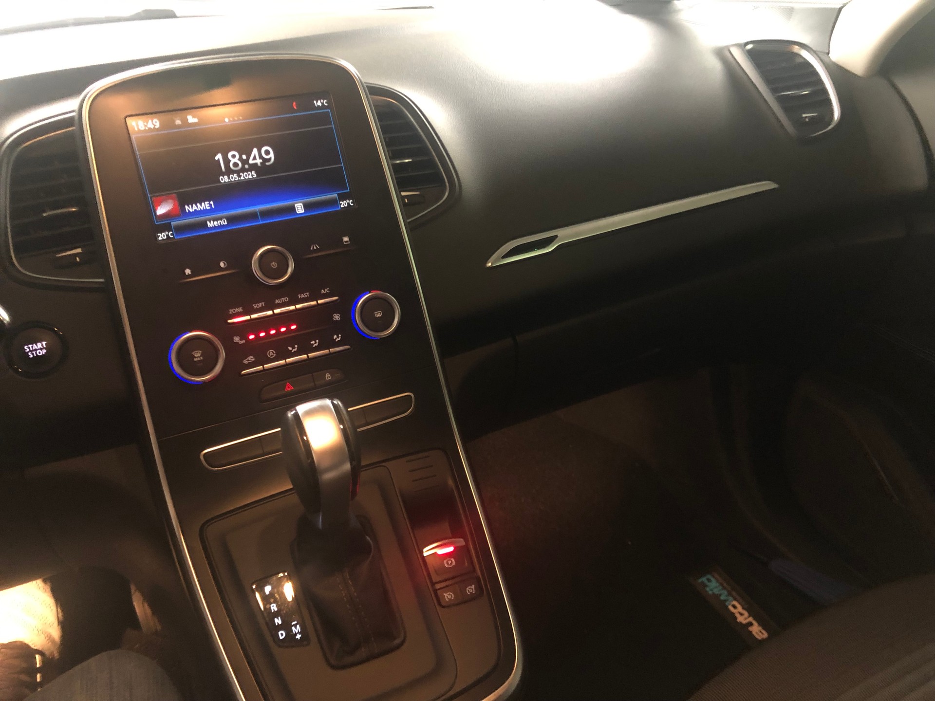 RENAULT SCENIC DIESEL SEHR SPARSAM-image-4