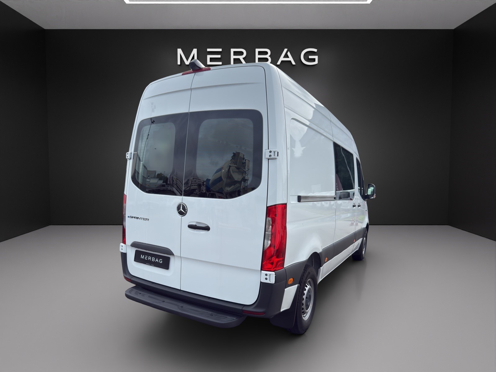 MERCEDES-BENZ eSprinter 312 47kWh Standard-image-1