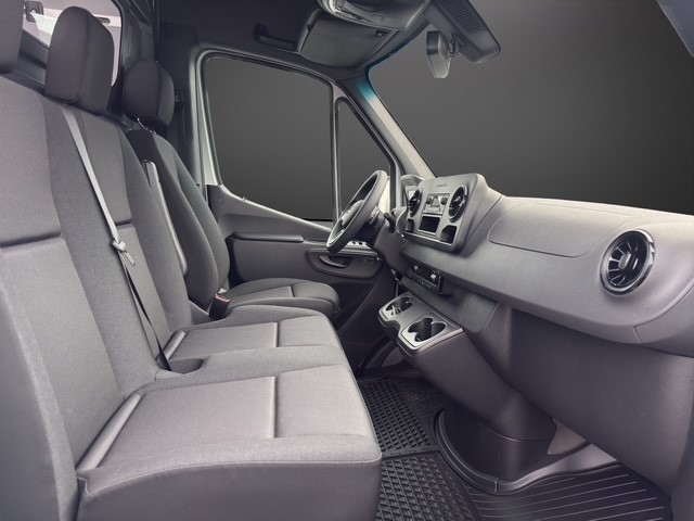MERCEDES-BENZ eSprinter 312 47kWh Standard-image-6