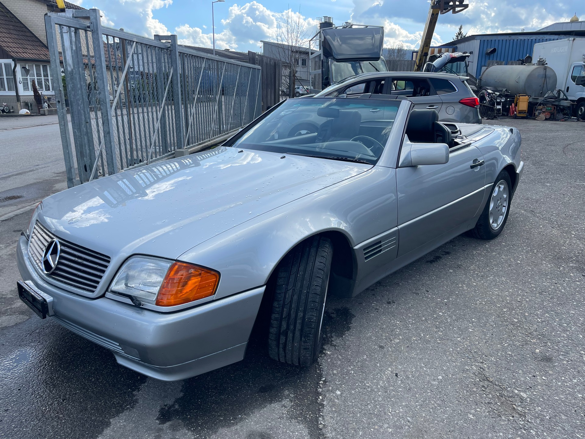 MERCEDES-BENZ SL 300-image-1