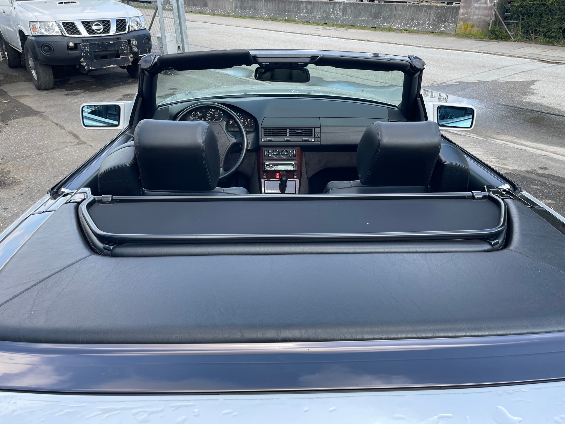 MERCEDES-BENZ SL 300-image-7